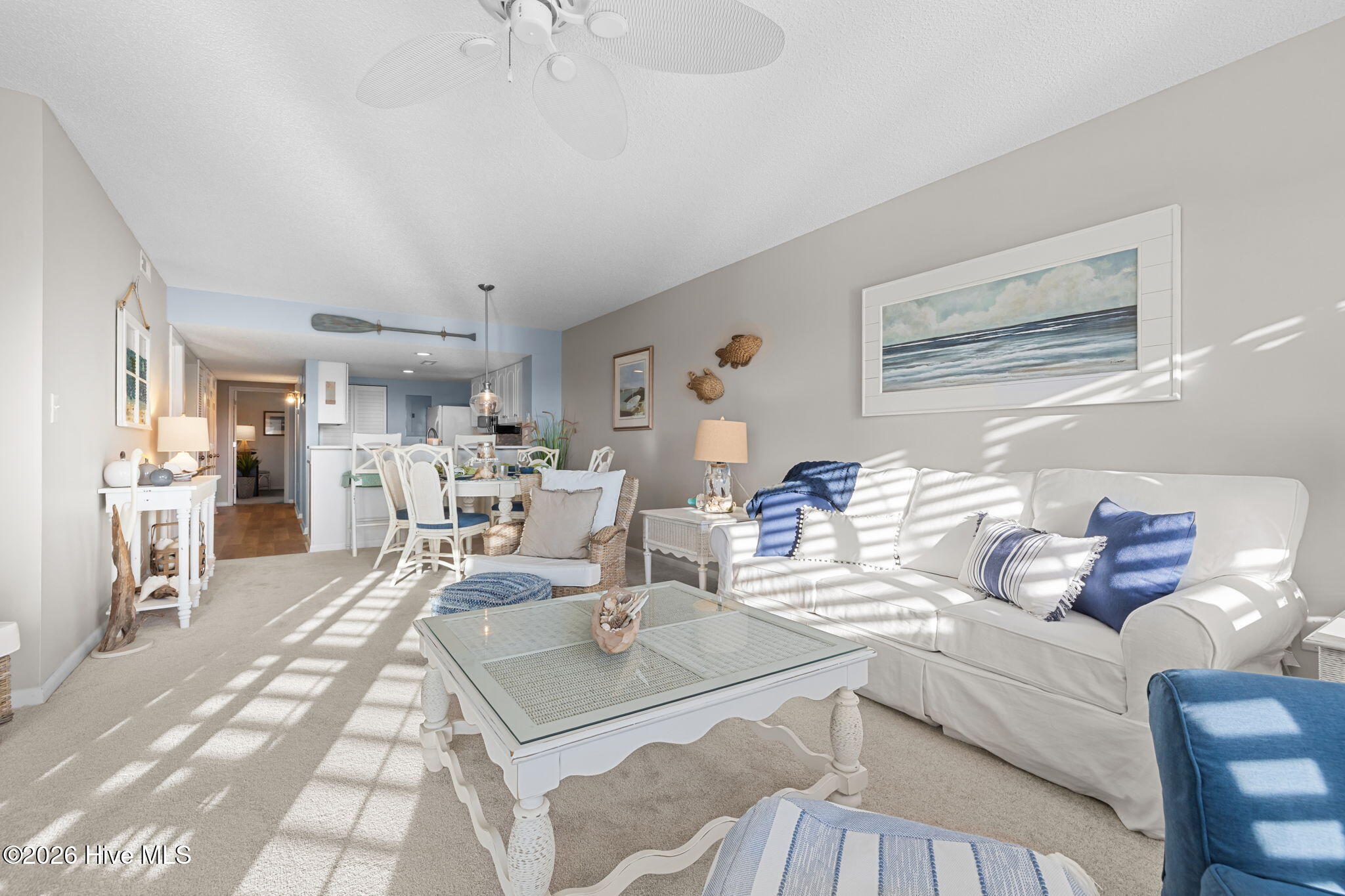 100554625 | Photo 12