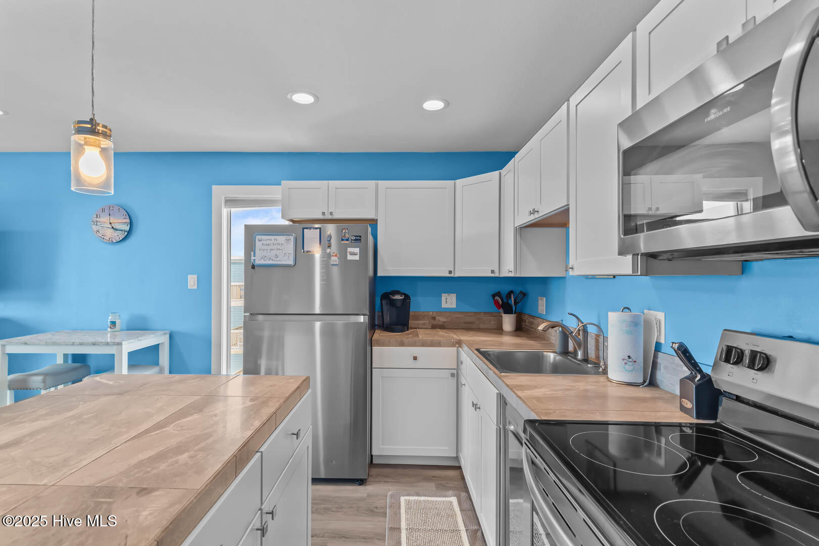 100505296 | Photo 21