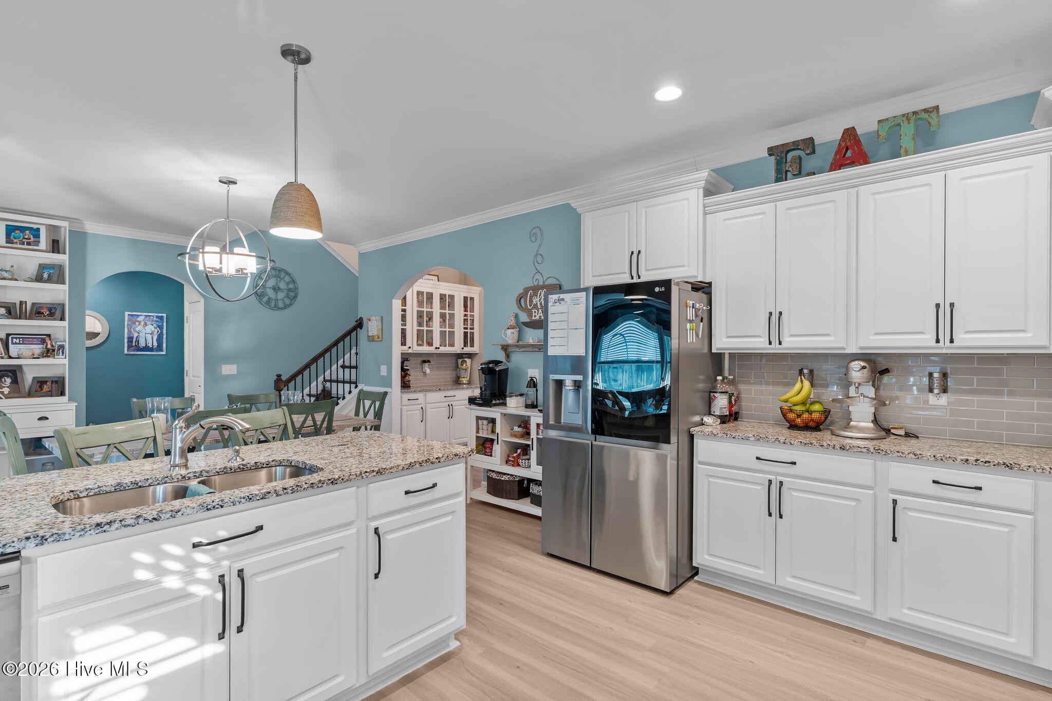 100550760 | Photo 14