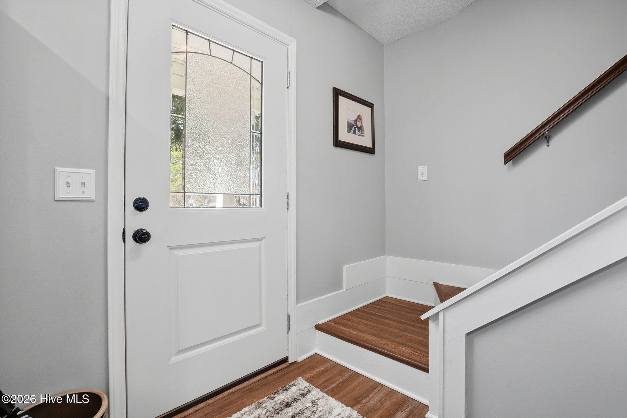 100557423 | Photo 11