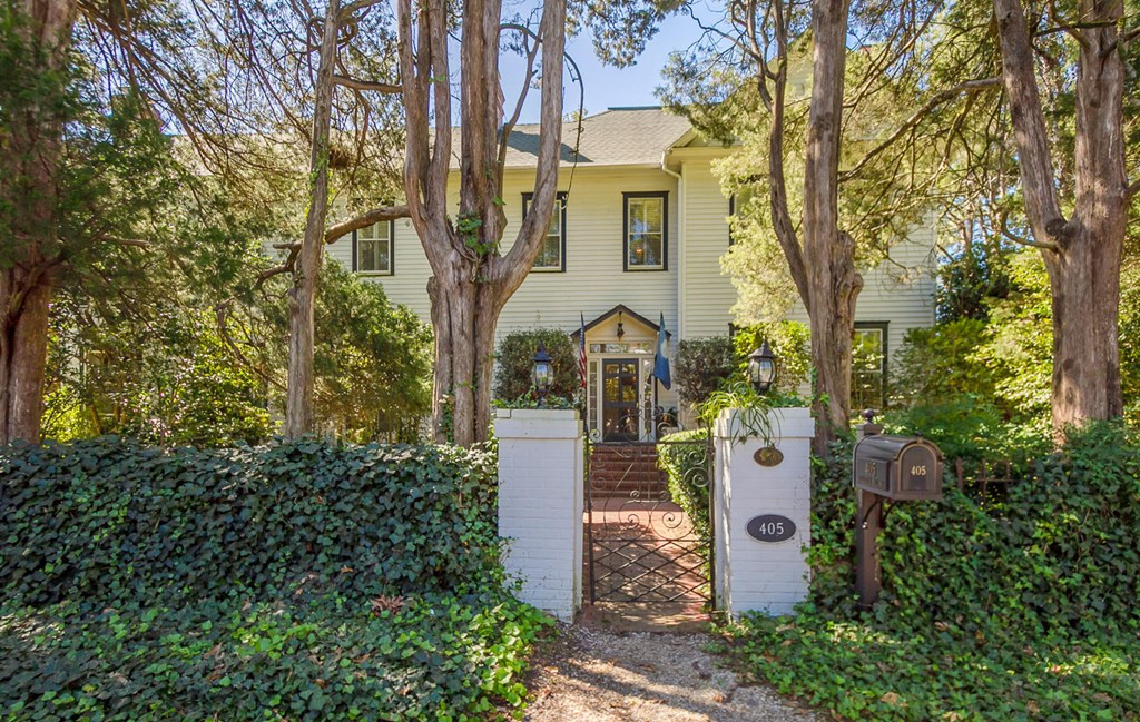405 Colleton Avenue, Aiken, SC 29801 Listing Photo  2