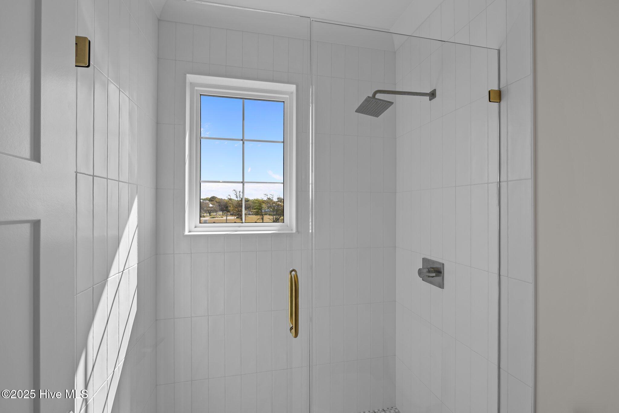 4737 S S Shore Dr Drive, Morehead City, NC, 28557