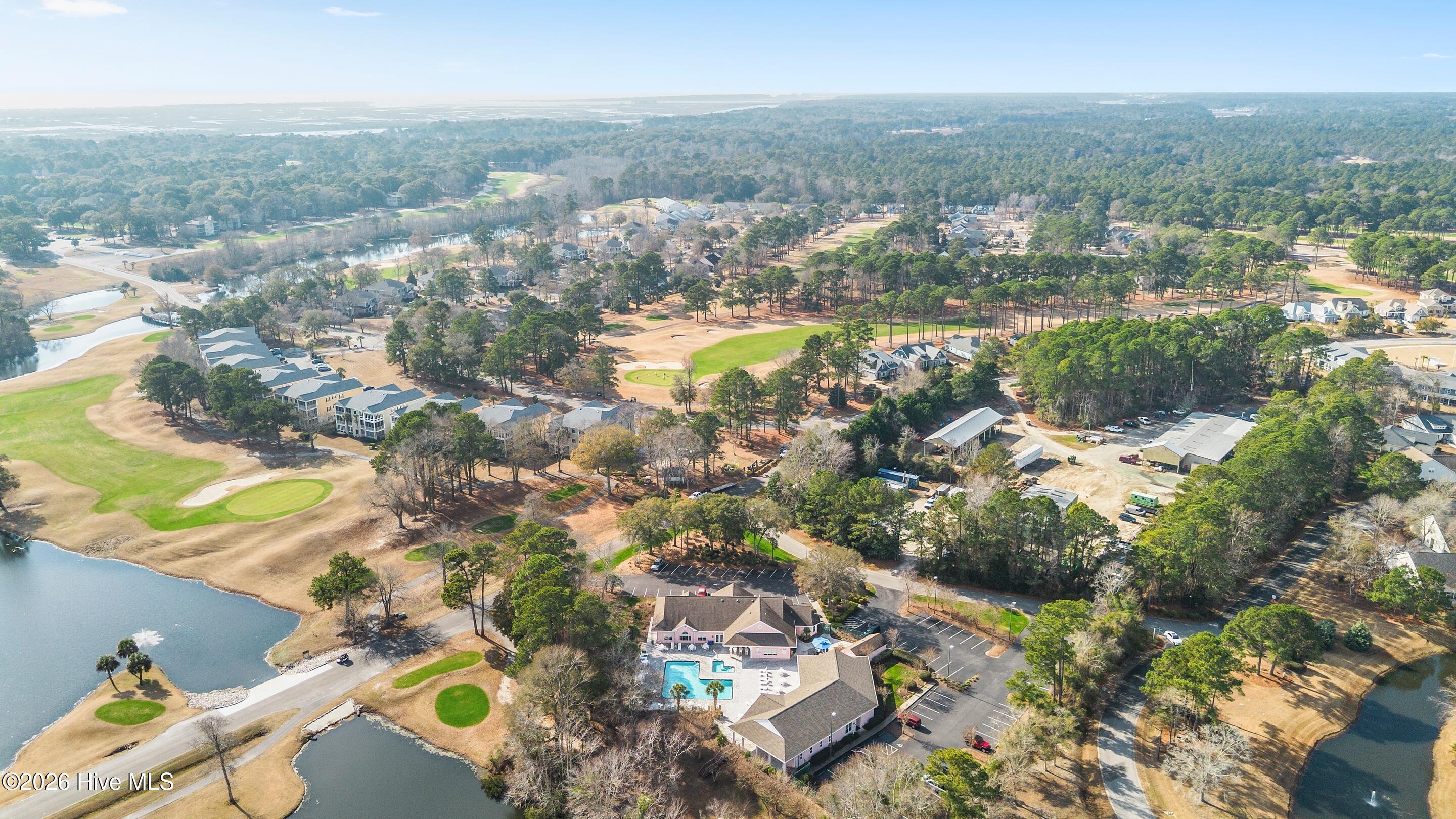 100548486 | Photo 70