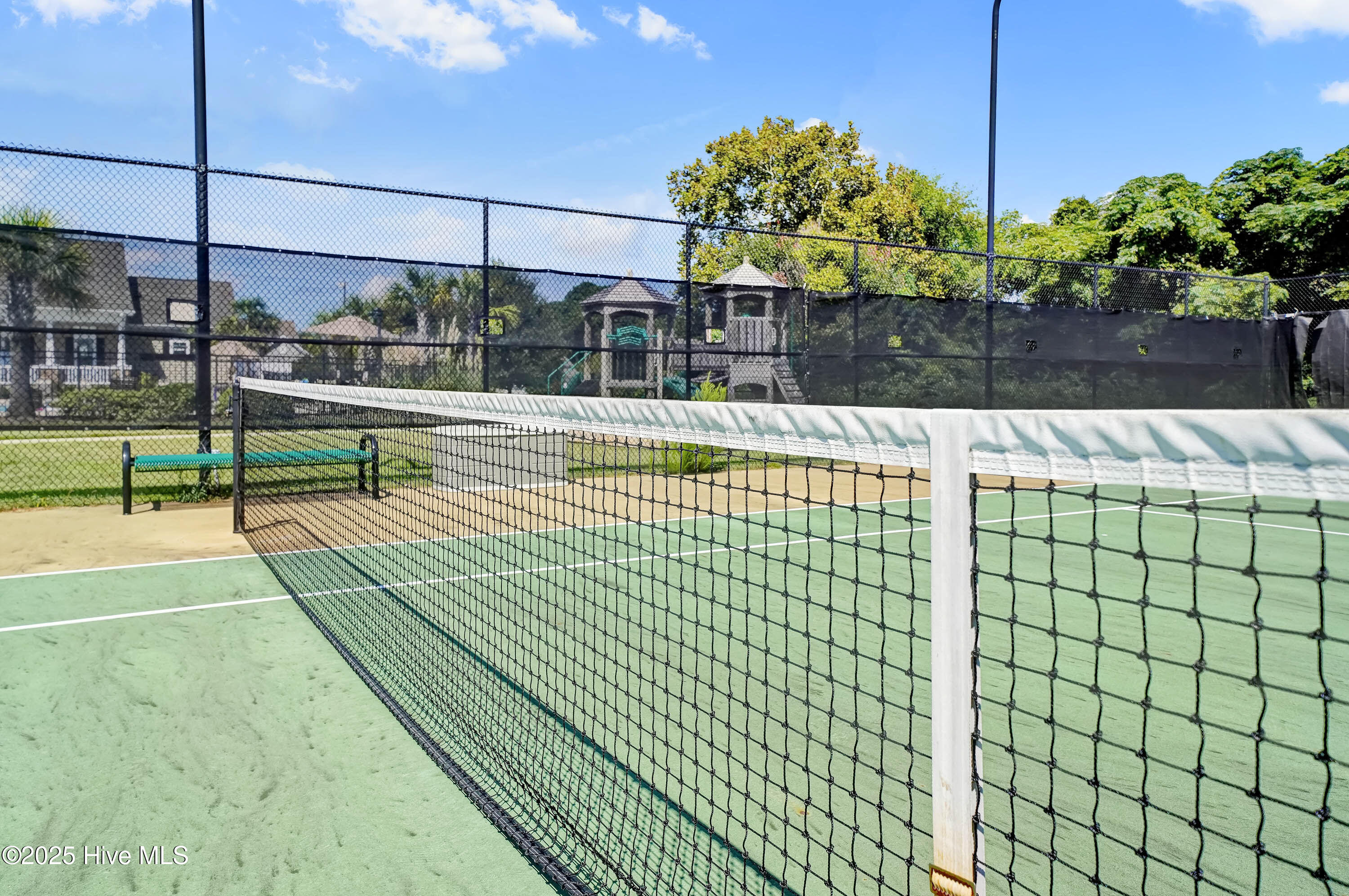 100537515 | Photo 21