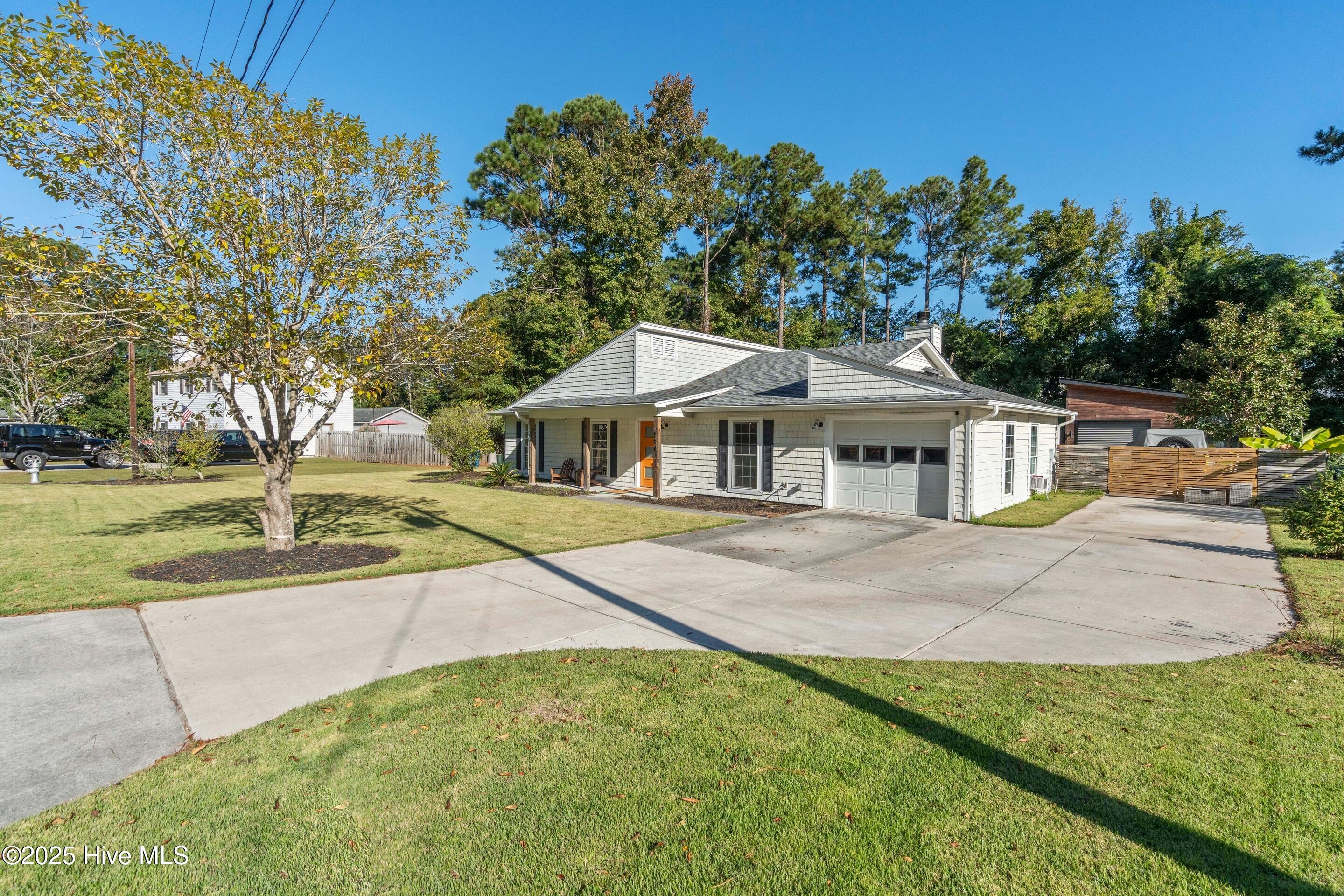 234 Colony Circle N, Wilmington, NC 28409 – photo 2: mls-DSC04618