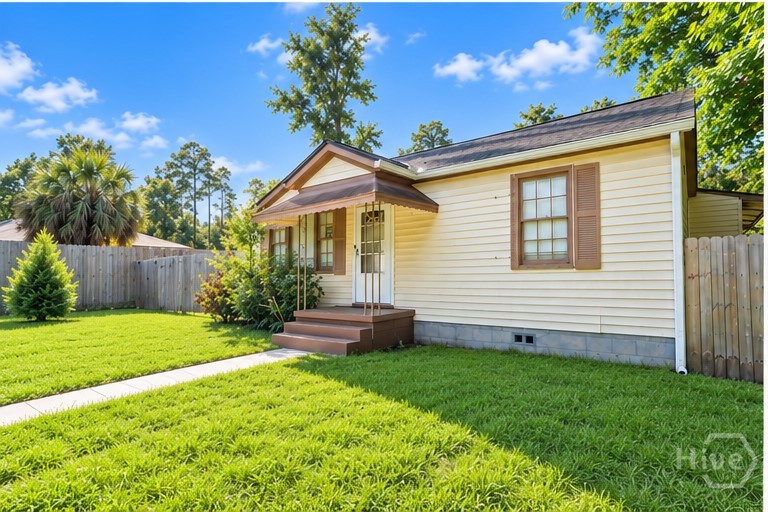 Photo 3 of Single family home for sale at 2 Sherwood Ln, Hinesville, GA 31313 | MLS# SA364421 | Listing updated on 2026-09-20
