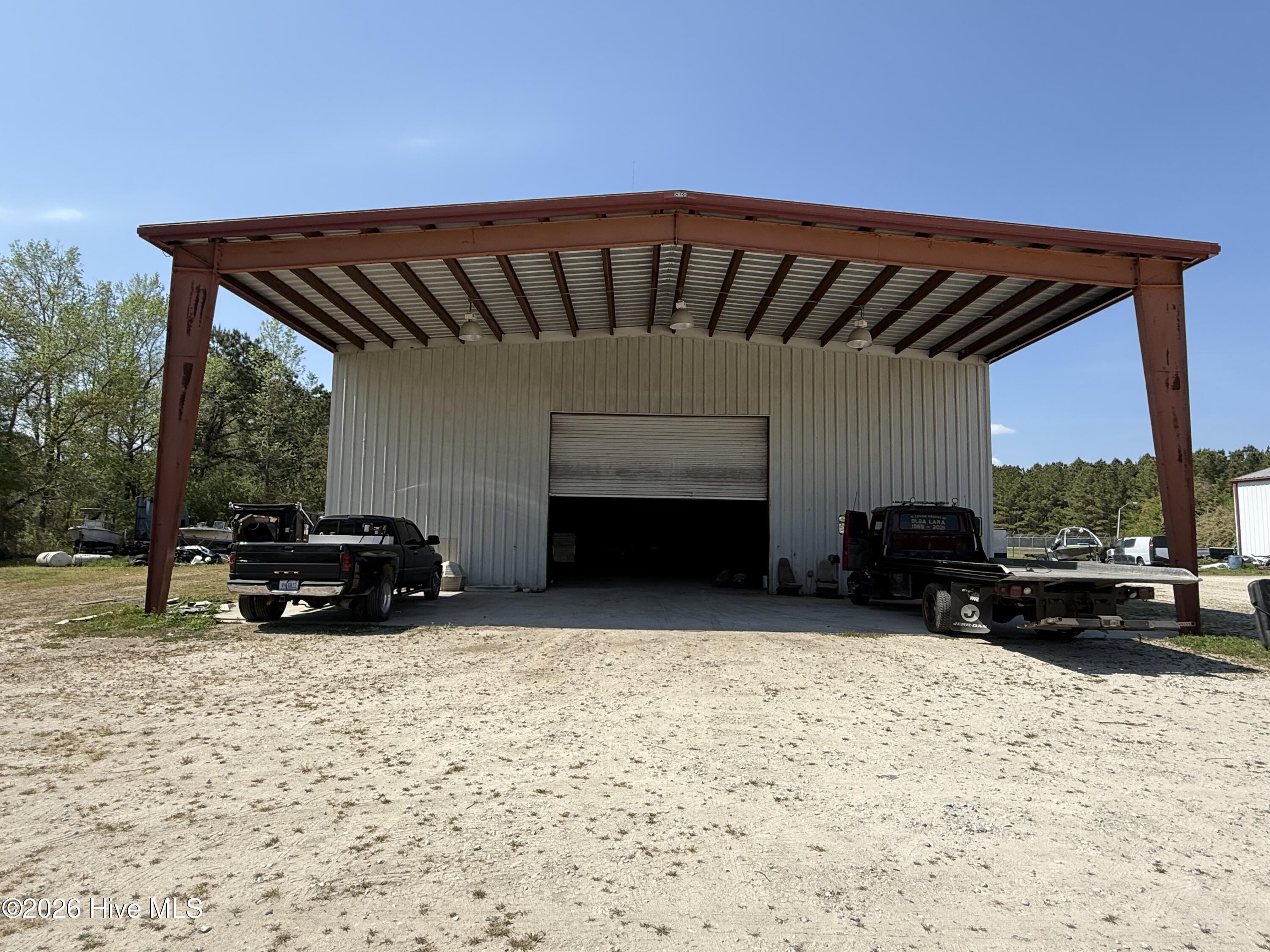 196 Southpark Drive, Wallace, NC, 28466