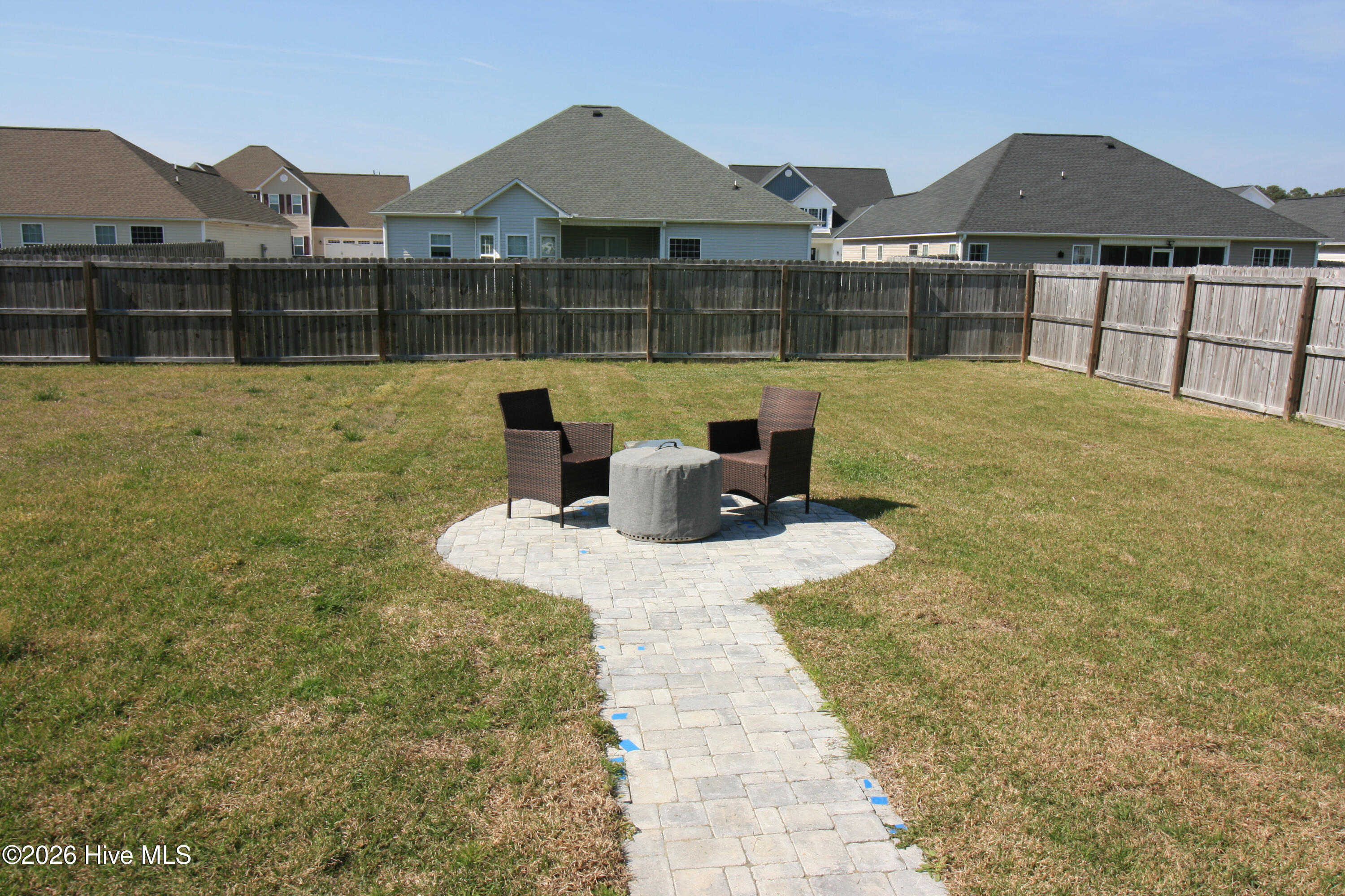 100566911 | Photo 29