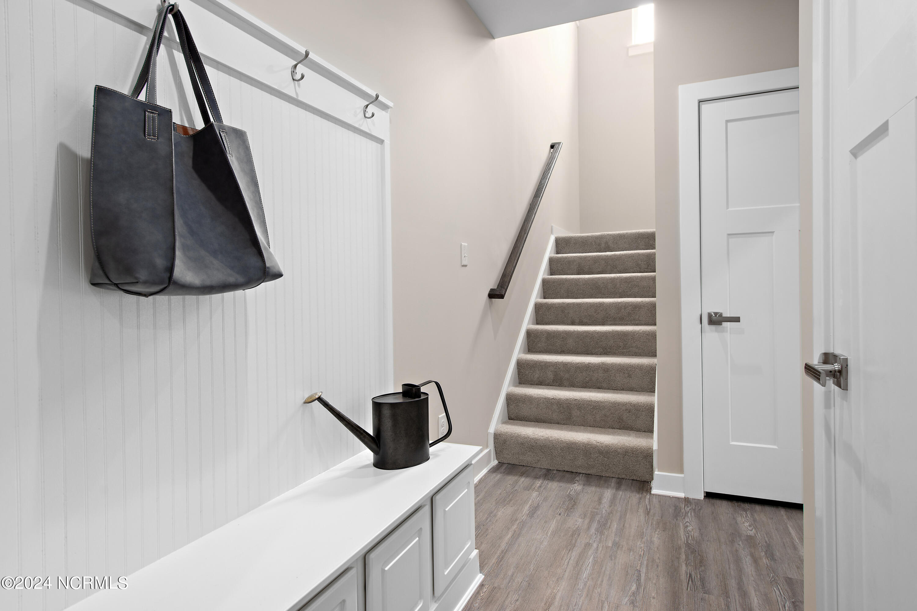 100562472 | Photo 21