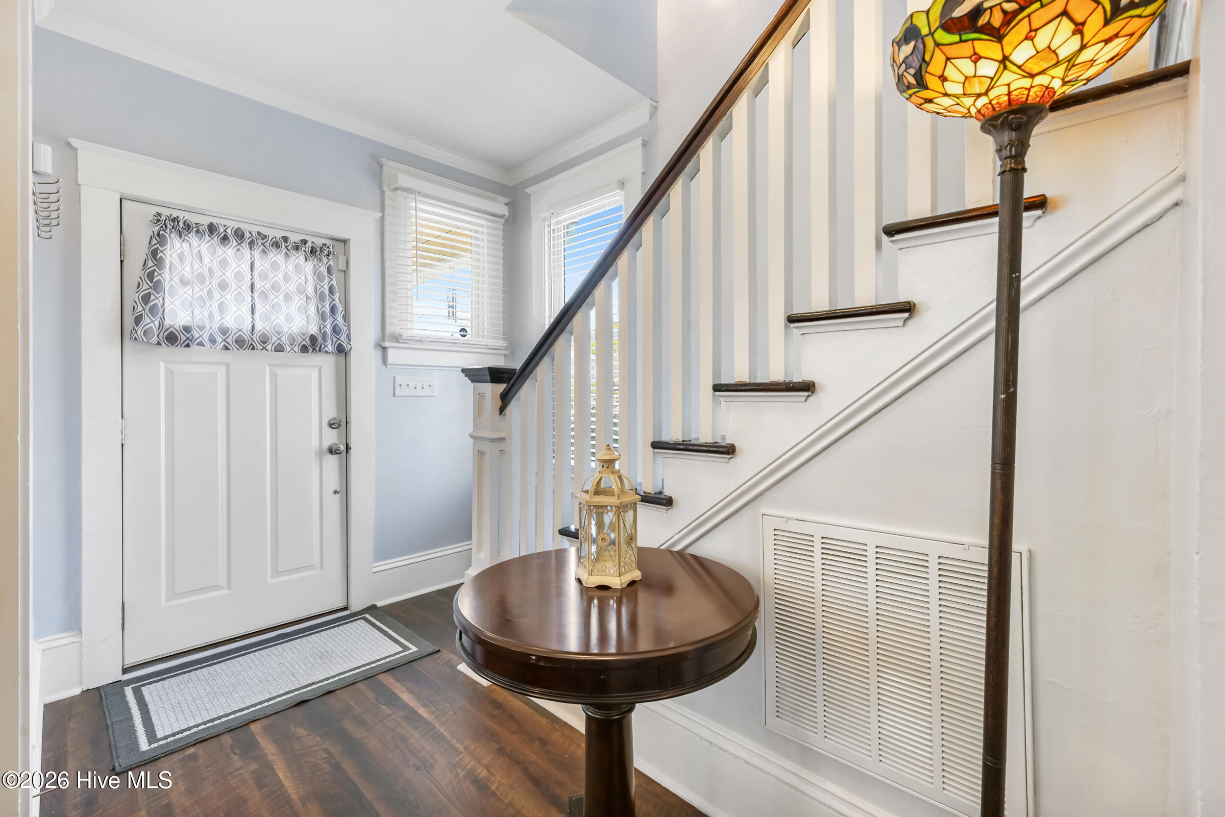 100562723 | Photo 12