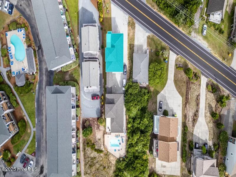 100541216 | Photo 52