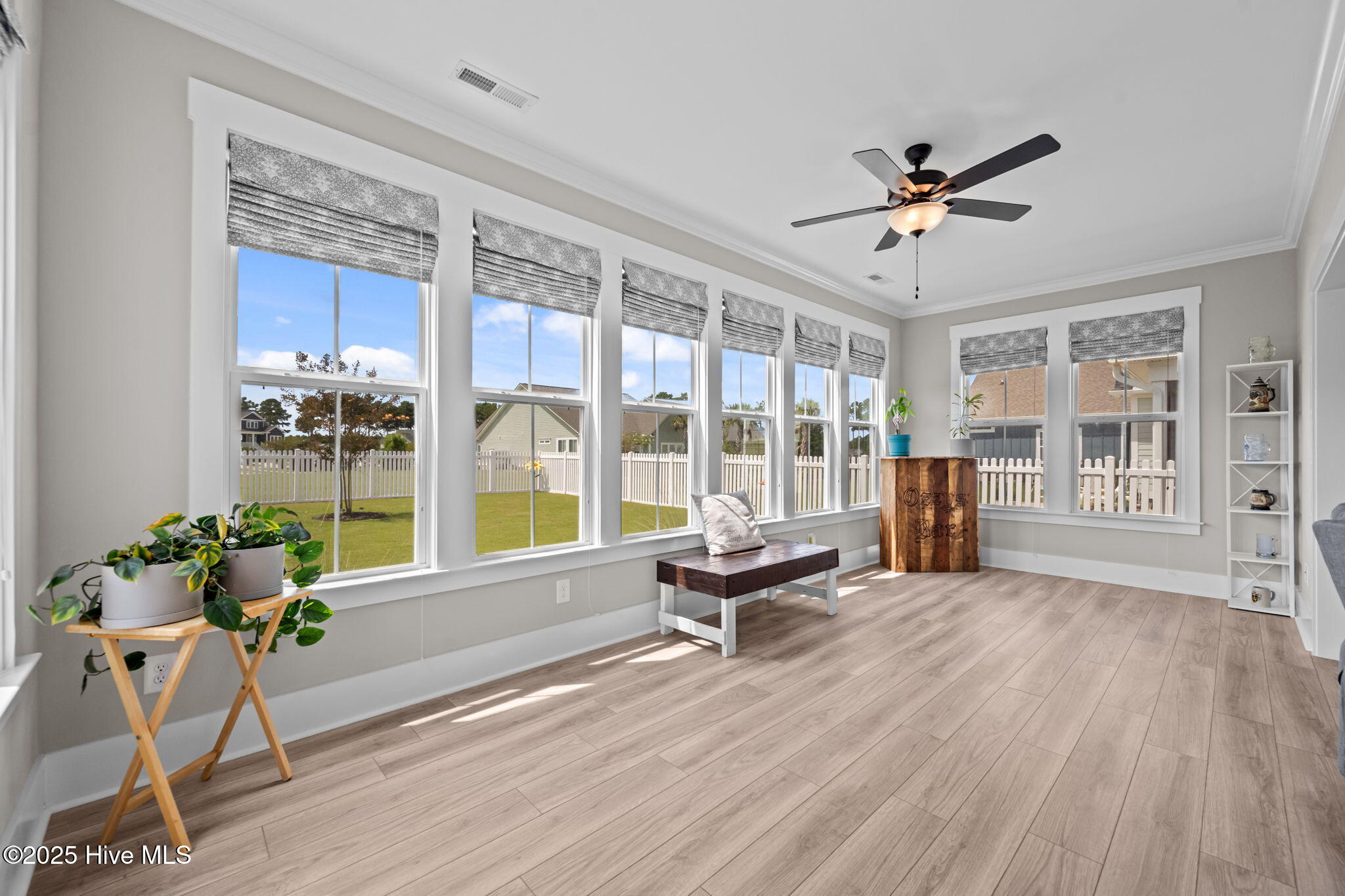 100527941 | Photo 29