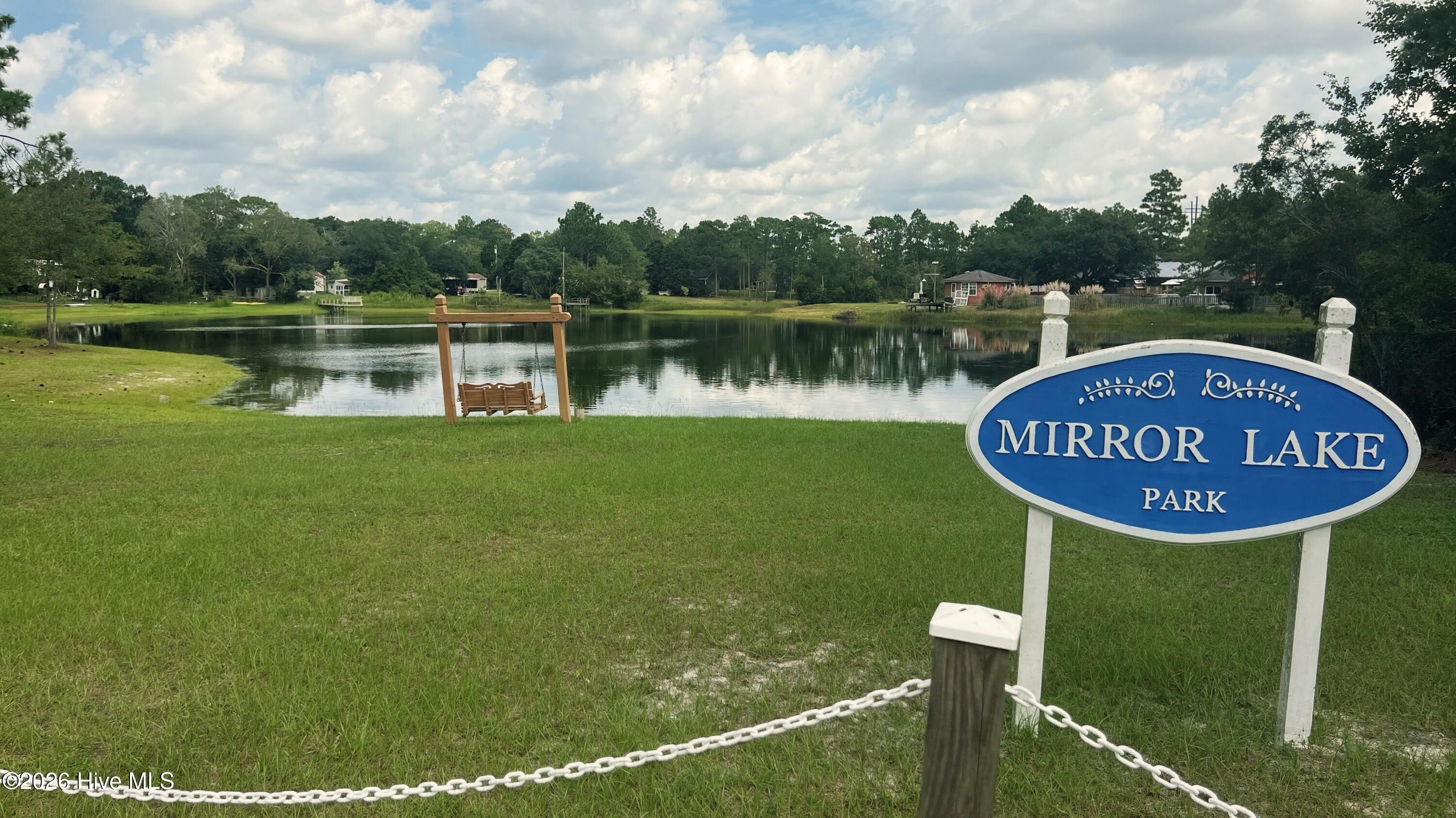 Exterior photo of 877 125-126-127 Cambridge Road, Southport, NC 28461. MLS: 100603569