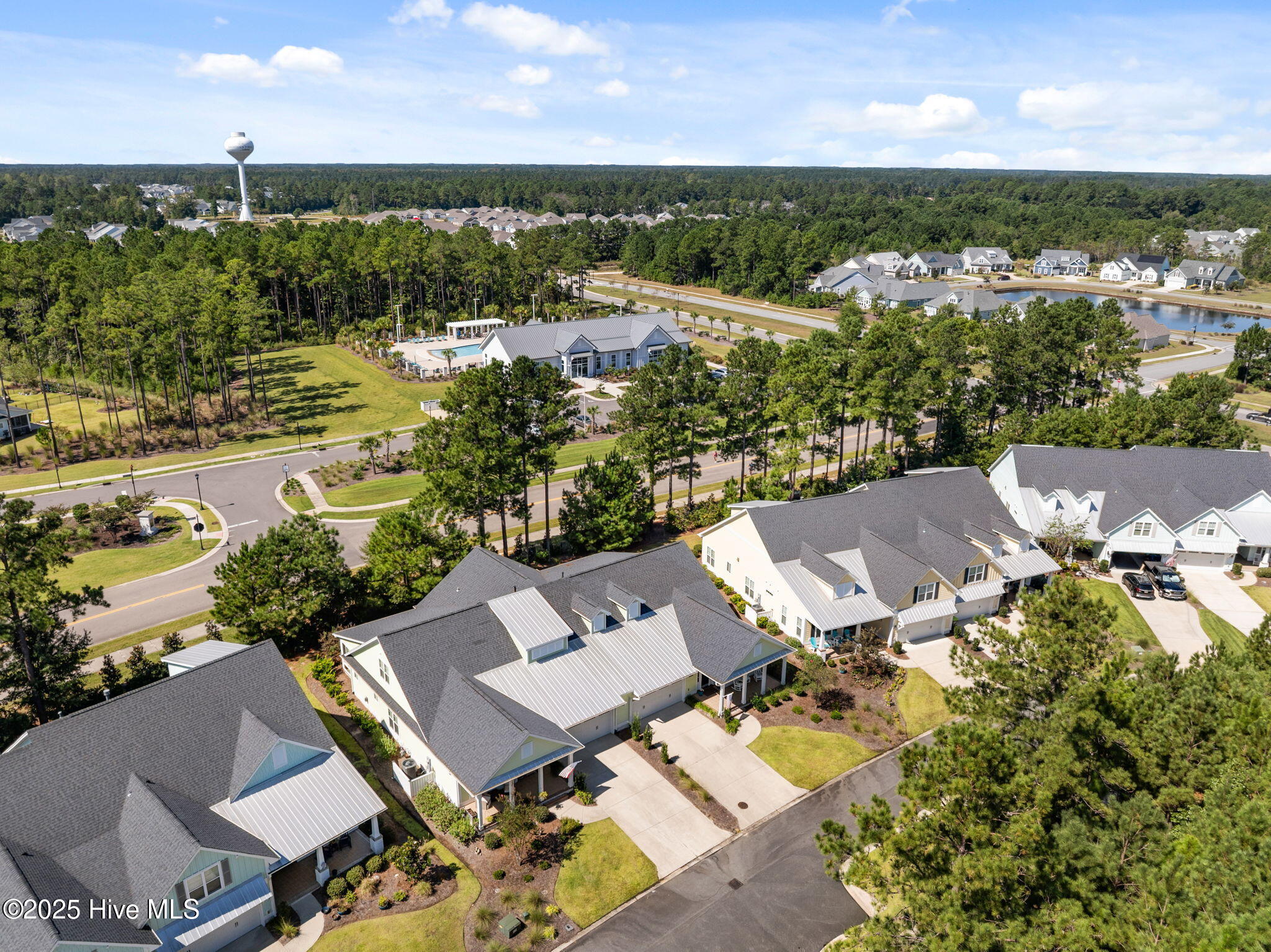 100532627 | Photo 64