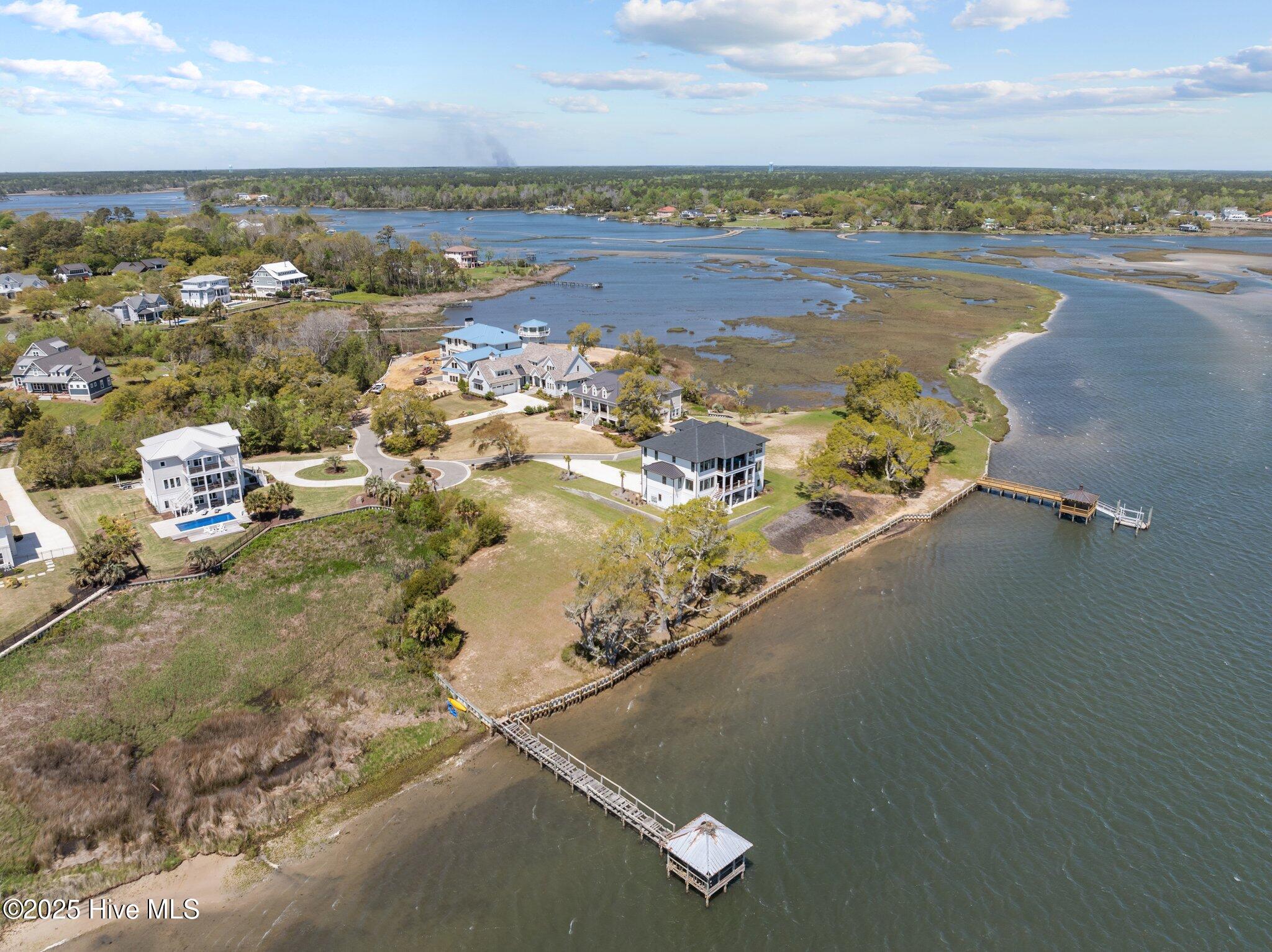 100502292 | Photo 20