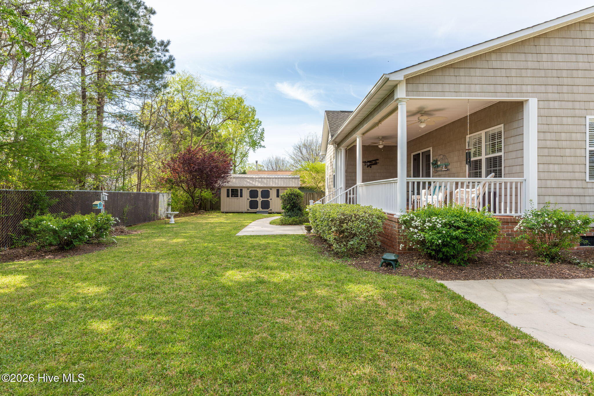 100564241 | Photo 42