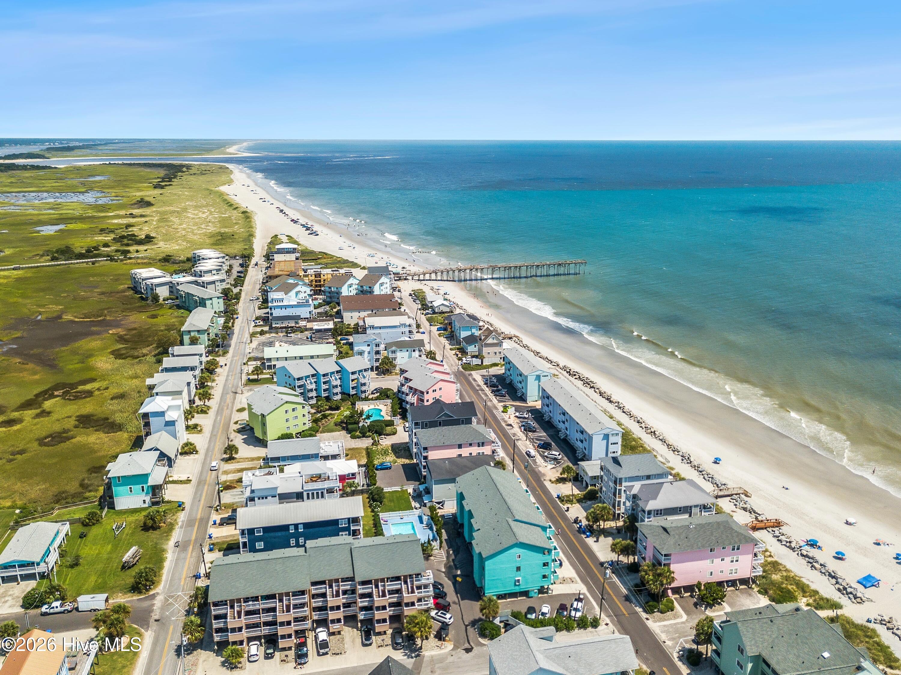 100549000 | Photo 63