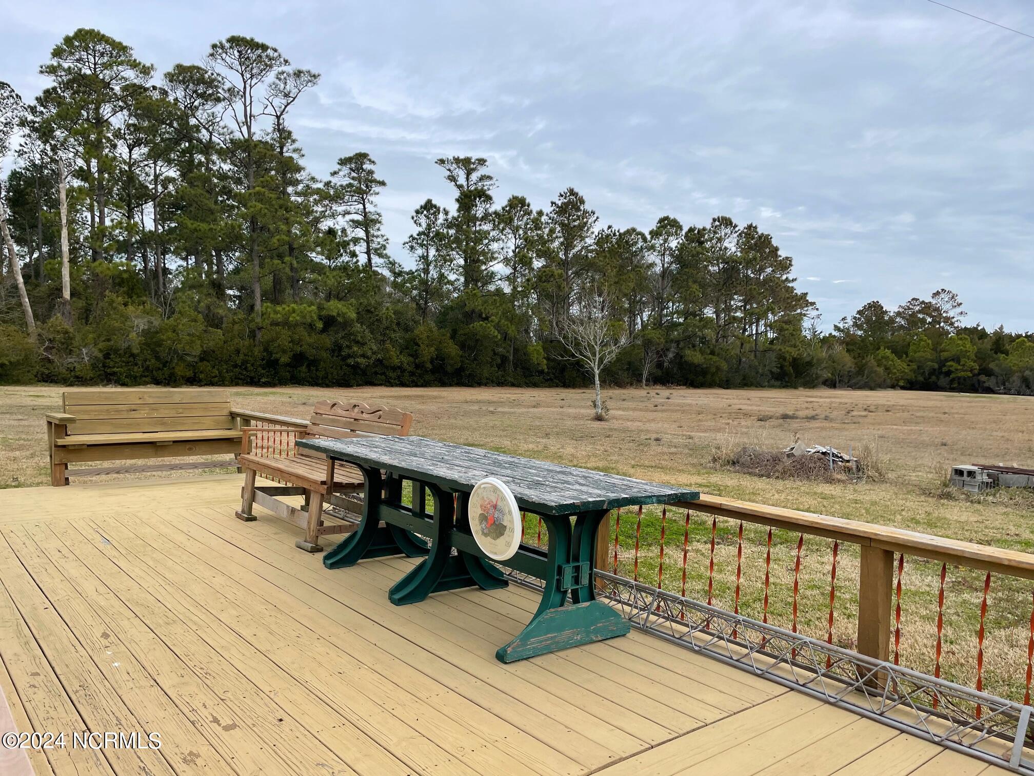 2604 Cedar Island Road,Cedar Island