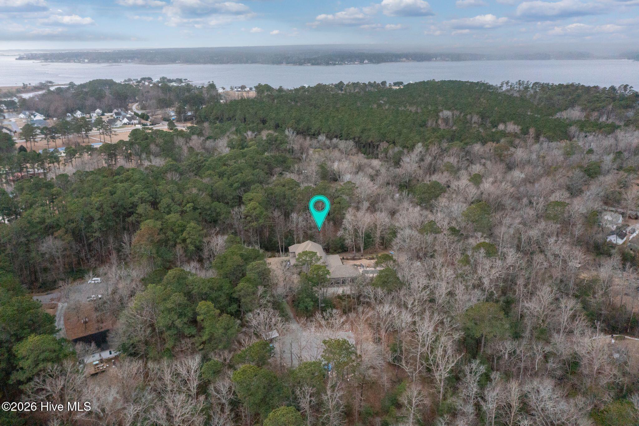 100556327 | Photo 61