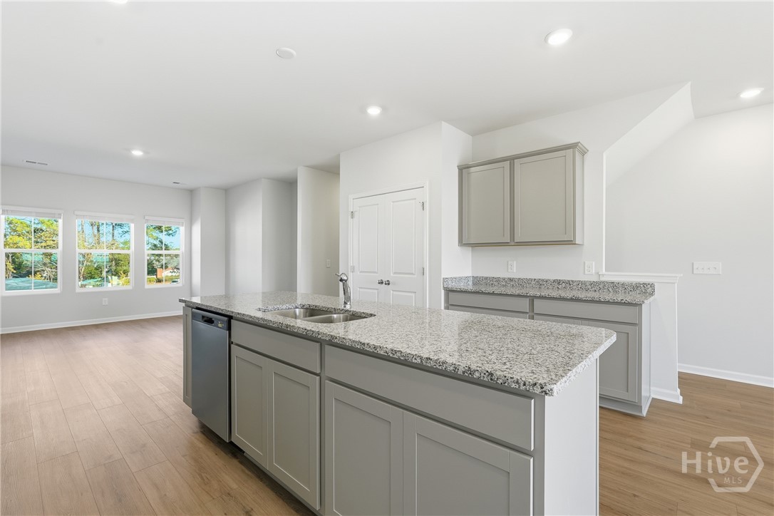 Homes for sale in Rincon, GA | 29 Towne Park Ct, Rincon, GA 31326 | MLS# SA329160