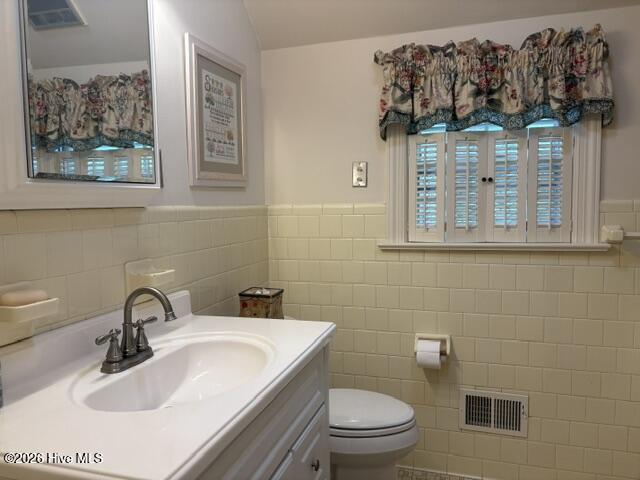 single sink with decent counter space and storage