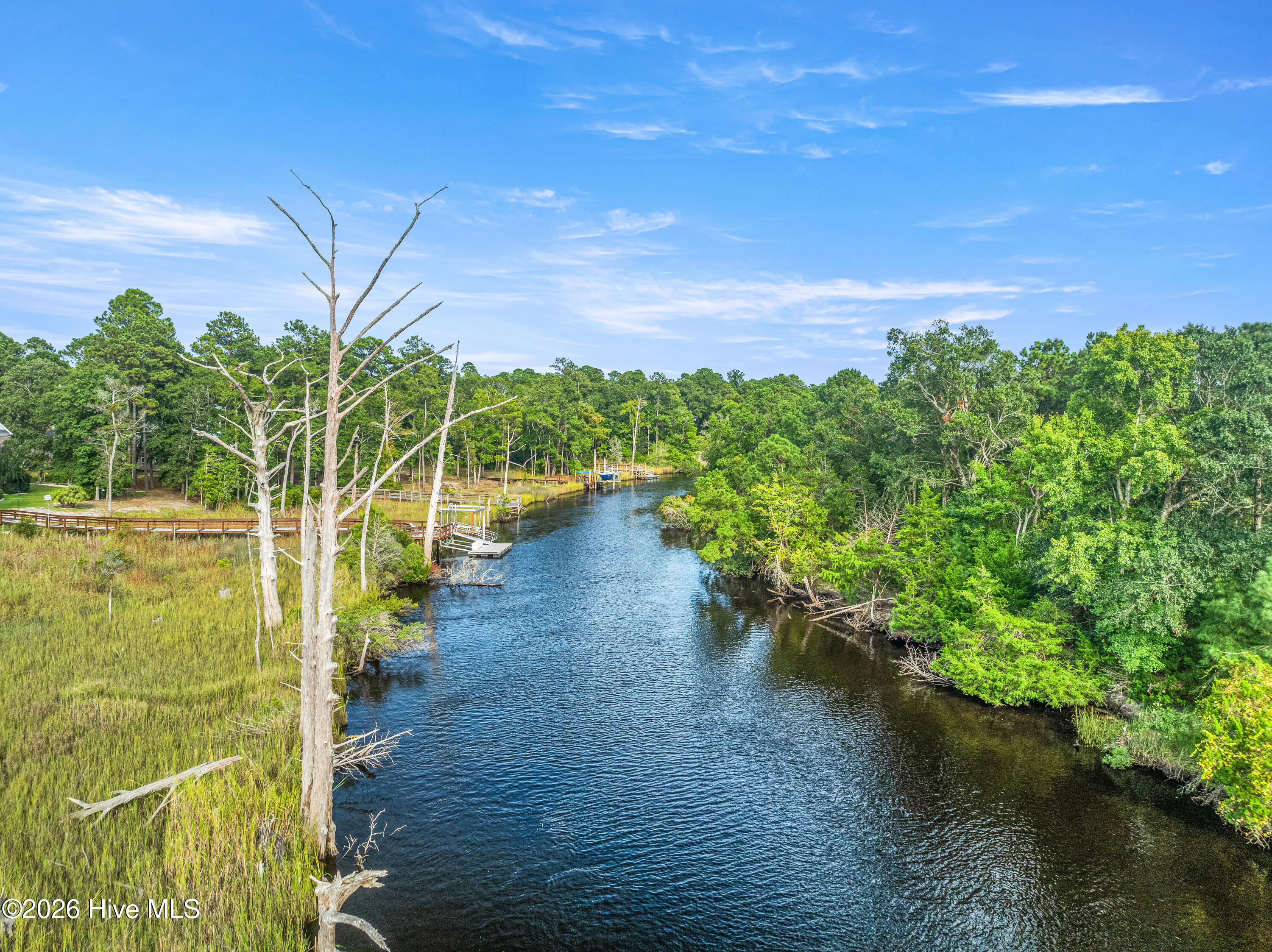 100561670 | Photo 27