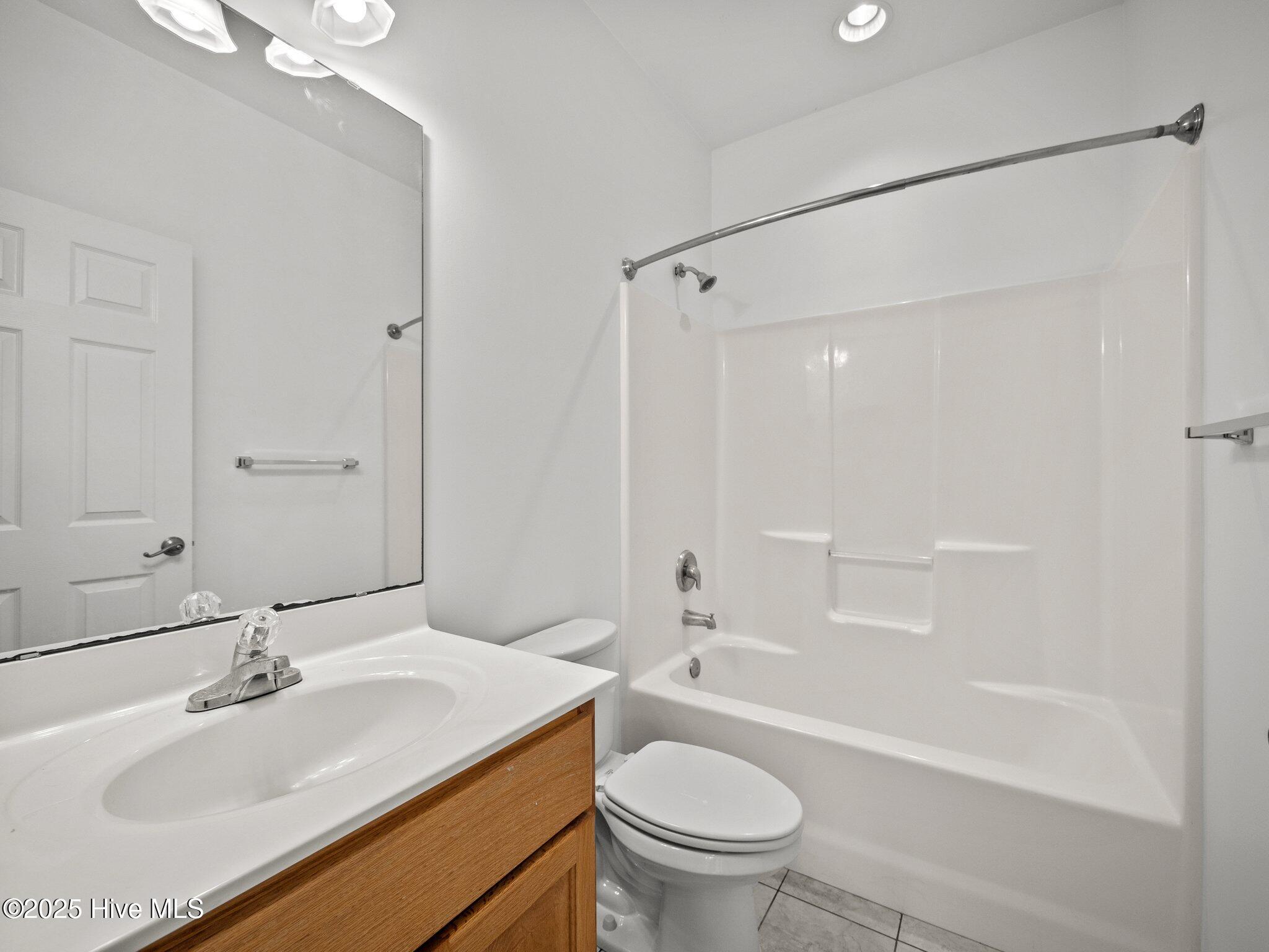 100559158 | Photo 34