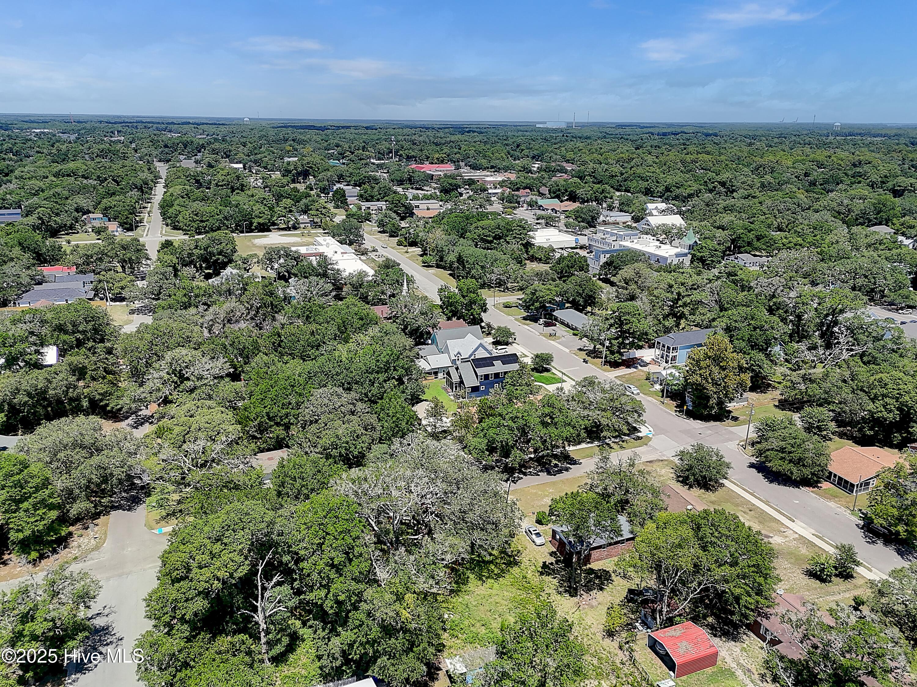 100521668 | Photo 17