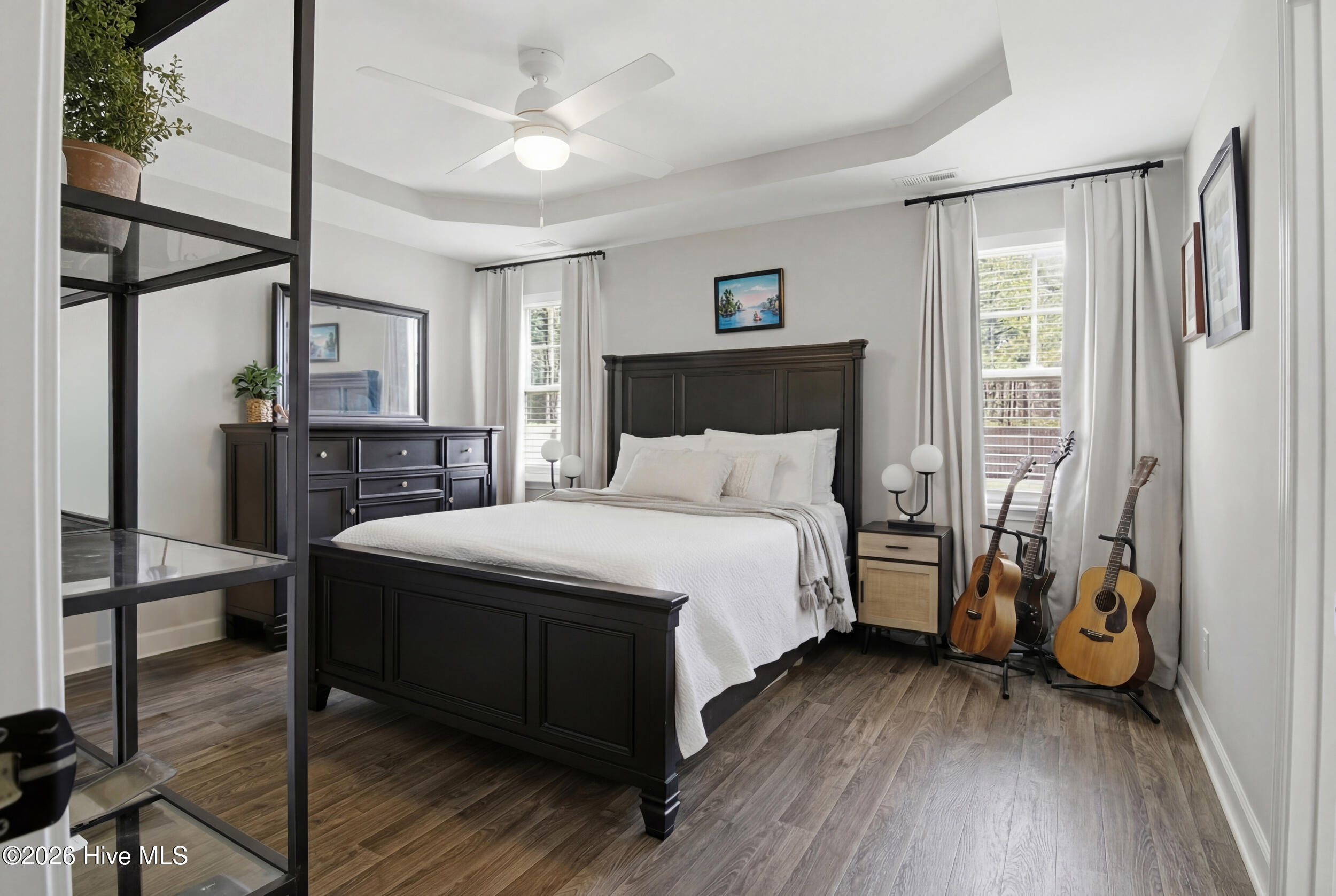 100553402 | Photo 19