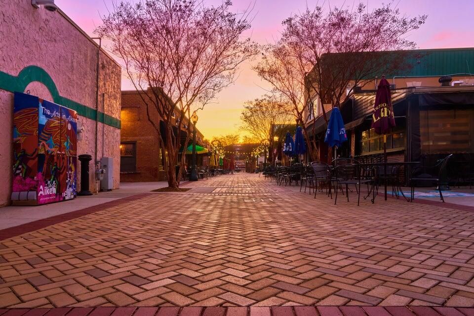 20250306225028898860000000-o