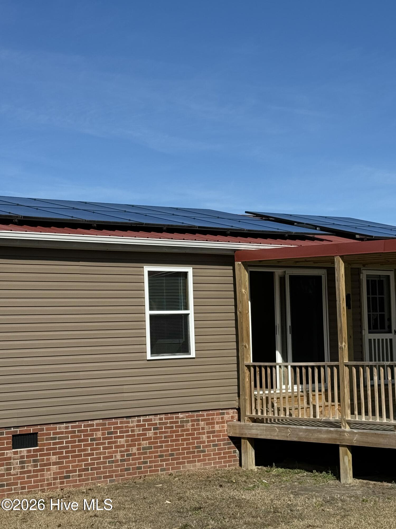 100542592 | Photo 11