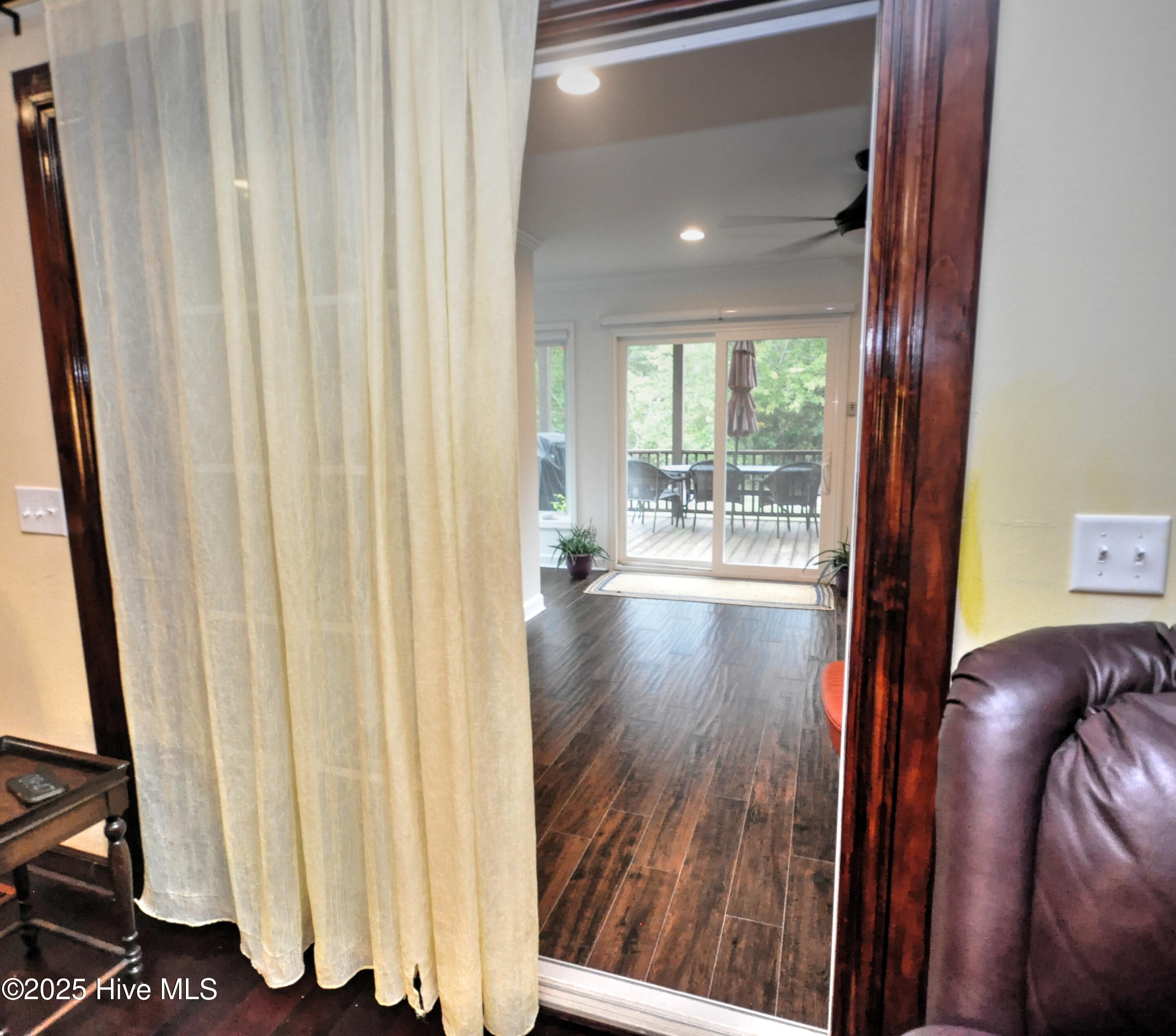 100546216 | Photo 20