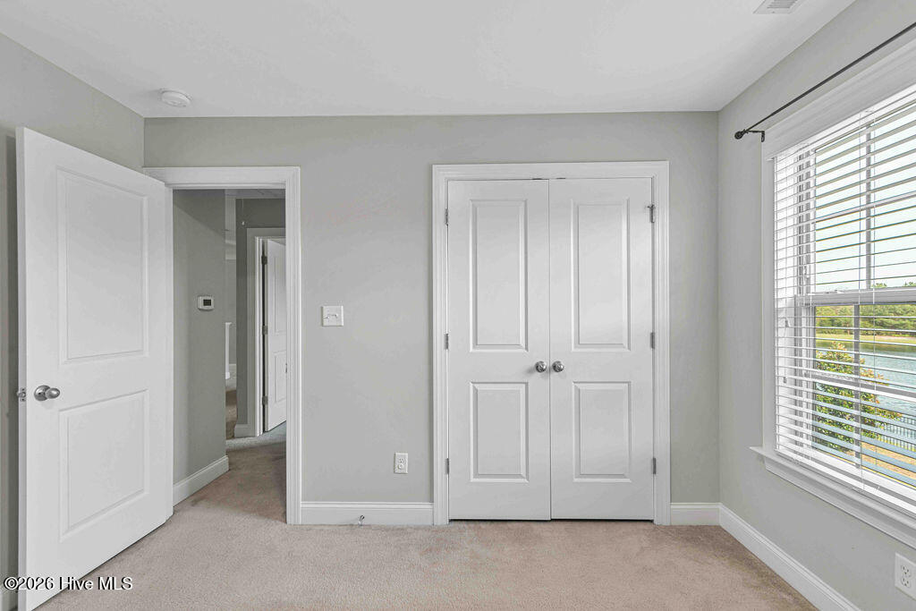 100566446 | Photo 41