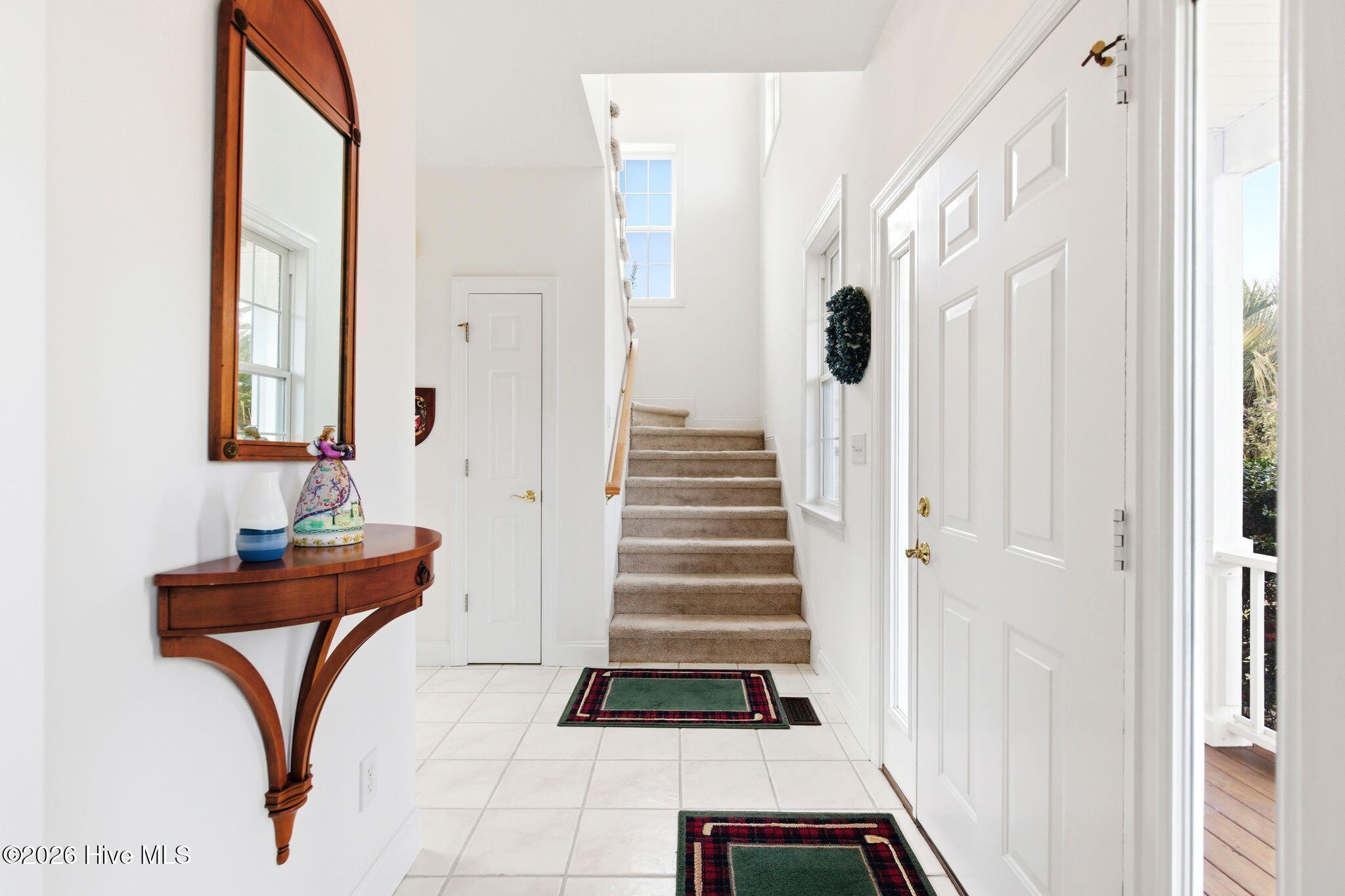 100564291 | Photo 12