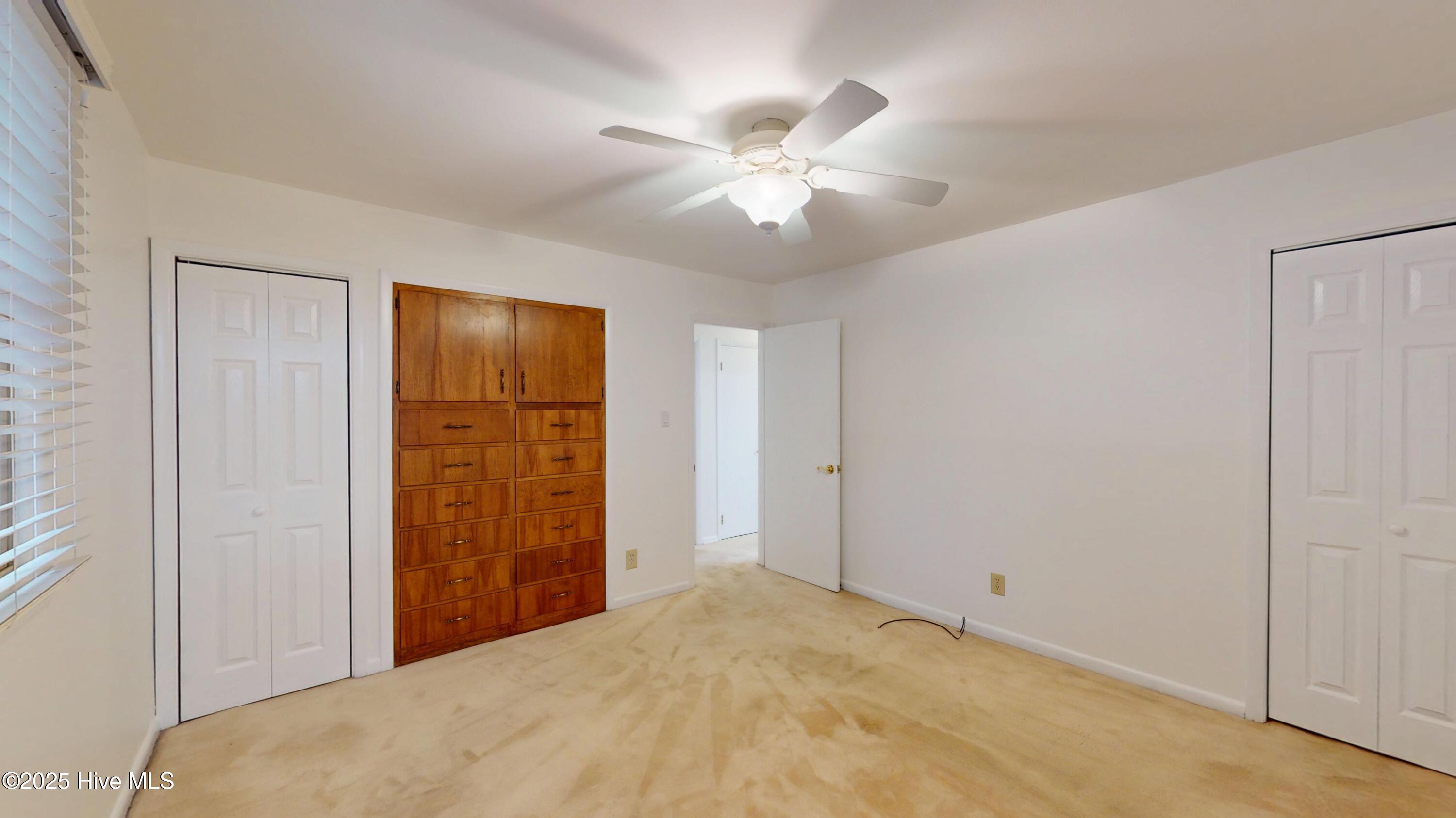 100536535 | Photo 27