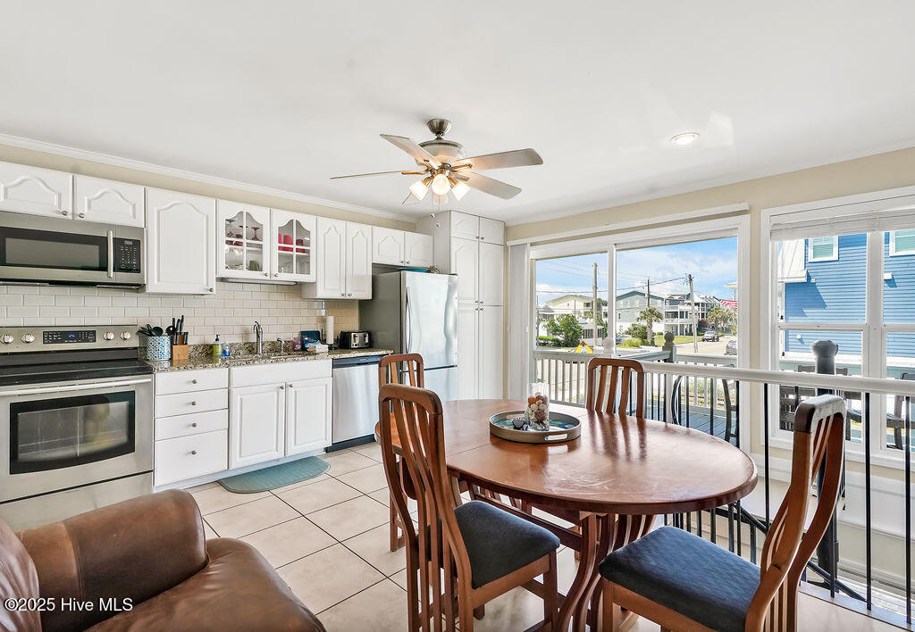 100544569 | Photo 49