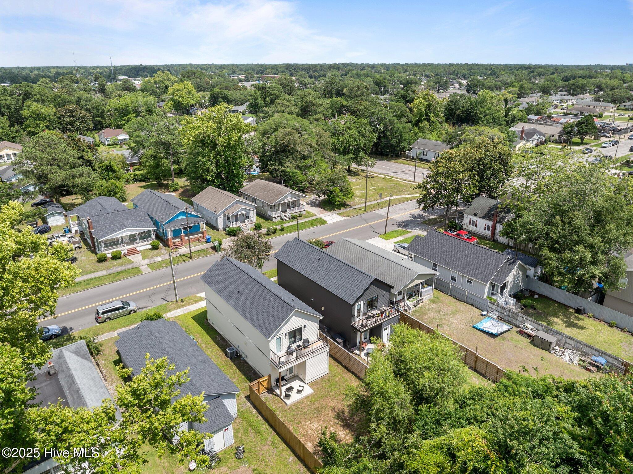 100536872 | Photo 73