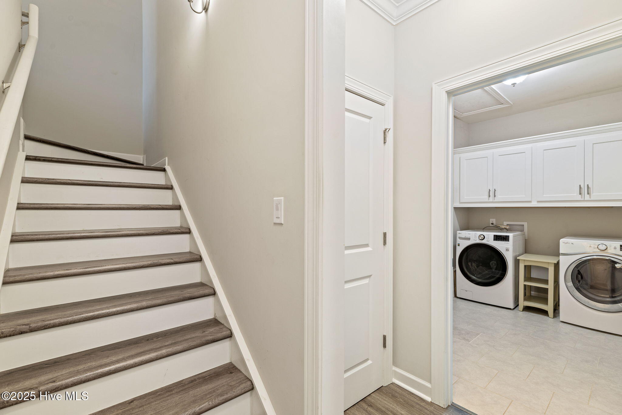 100534231 | Photo 40