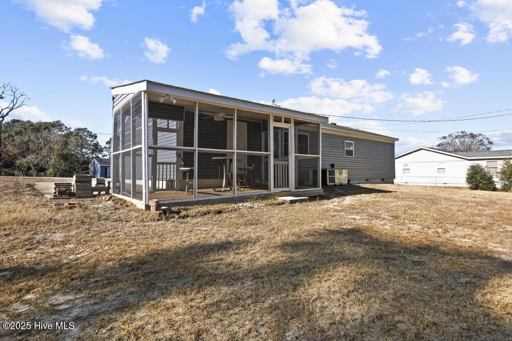 100541979 | Photo 21