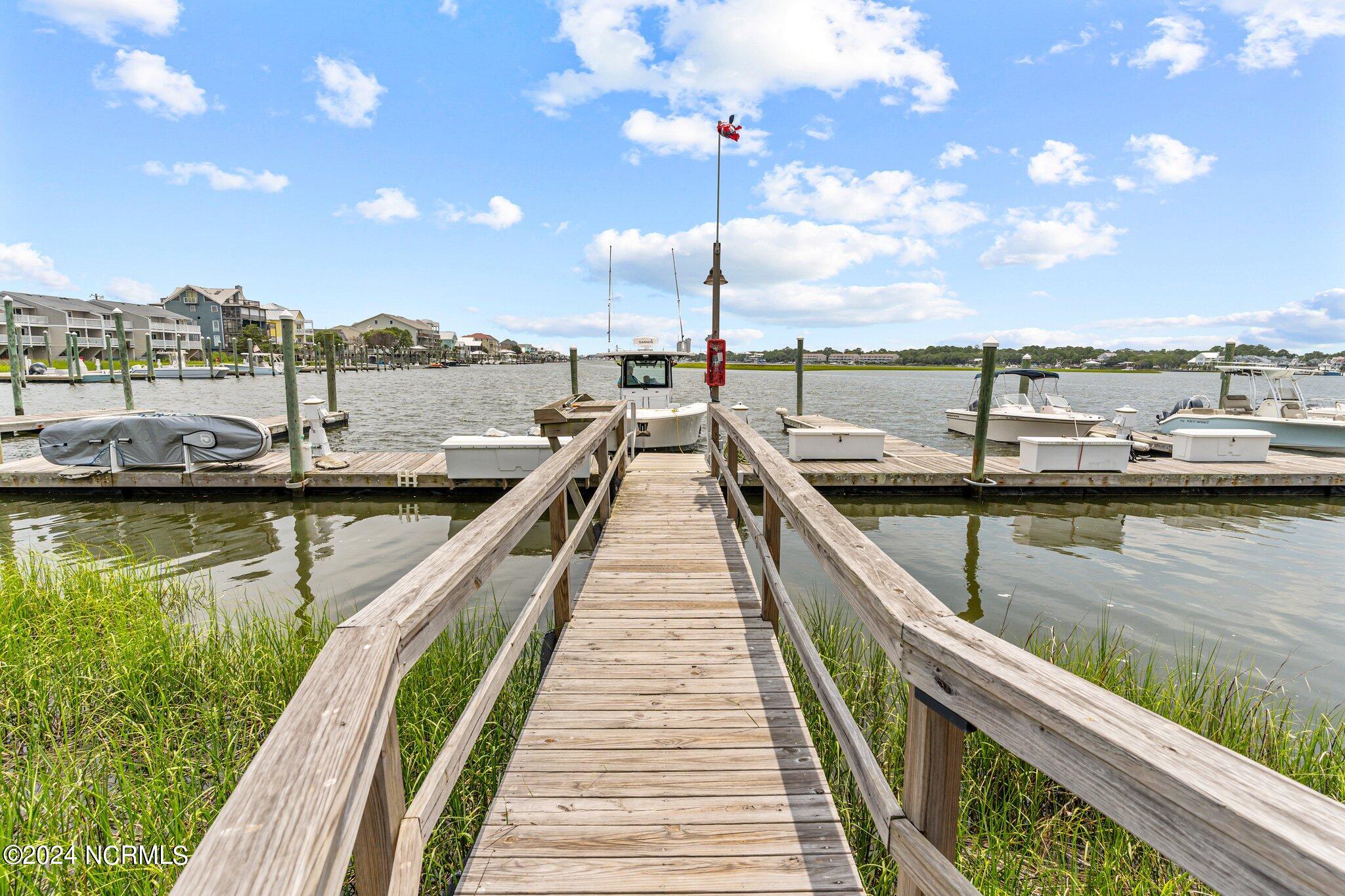 111 Florida Avenue UNIT Apt 10, Carolina Beach, NC, 28428