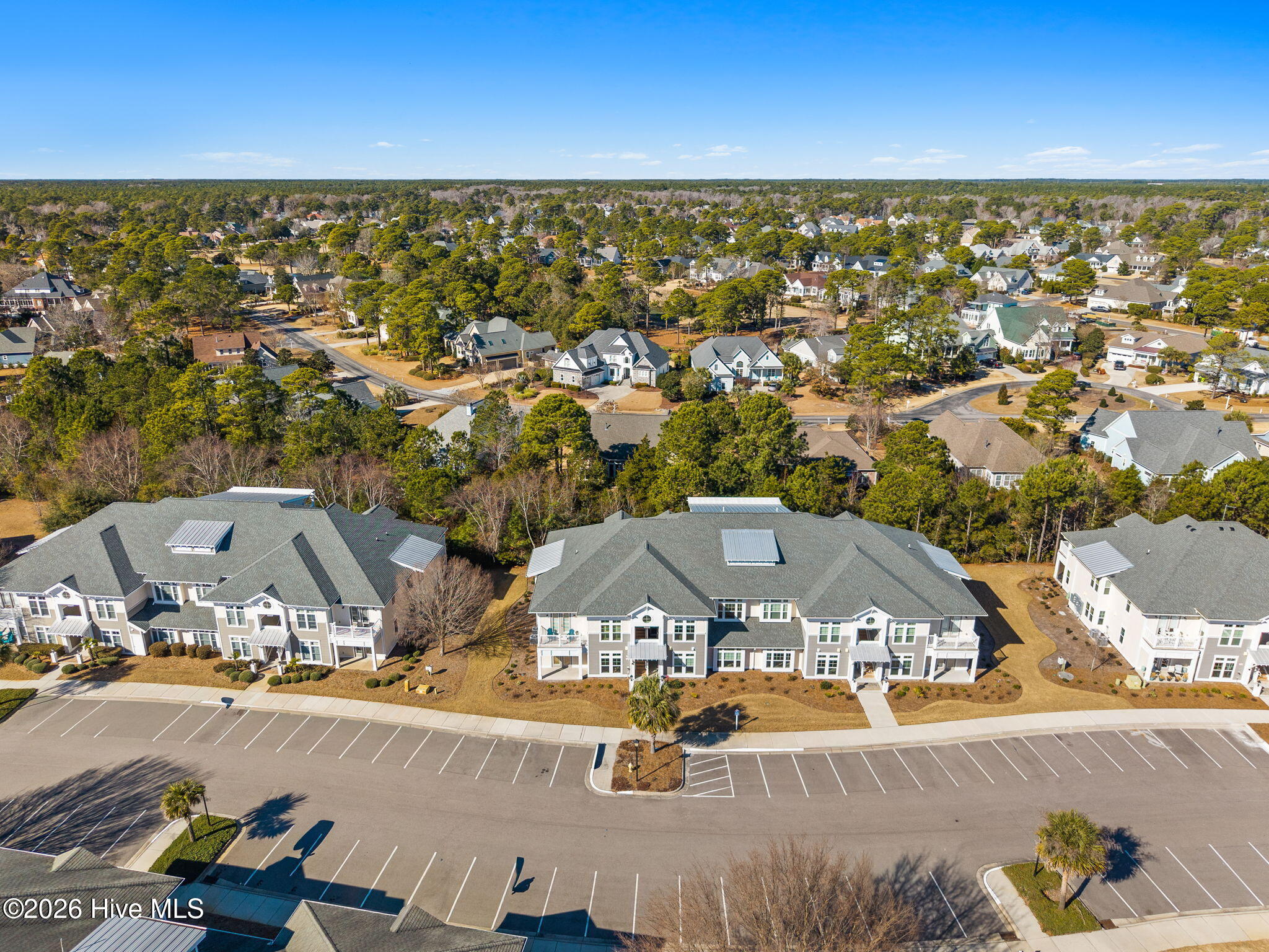 100550419 | Photo 36