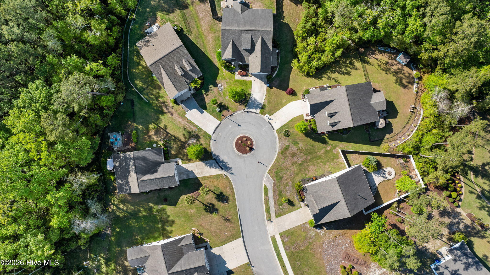 100567618 | Photo 43