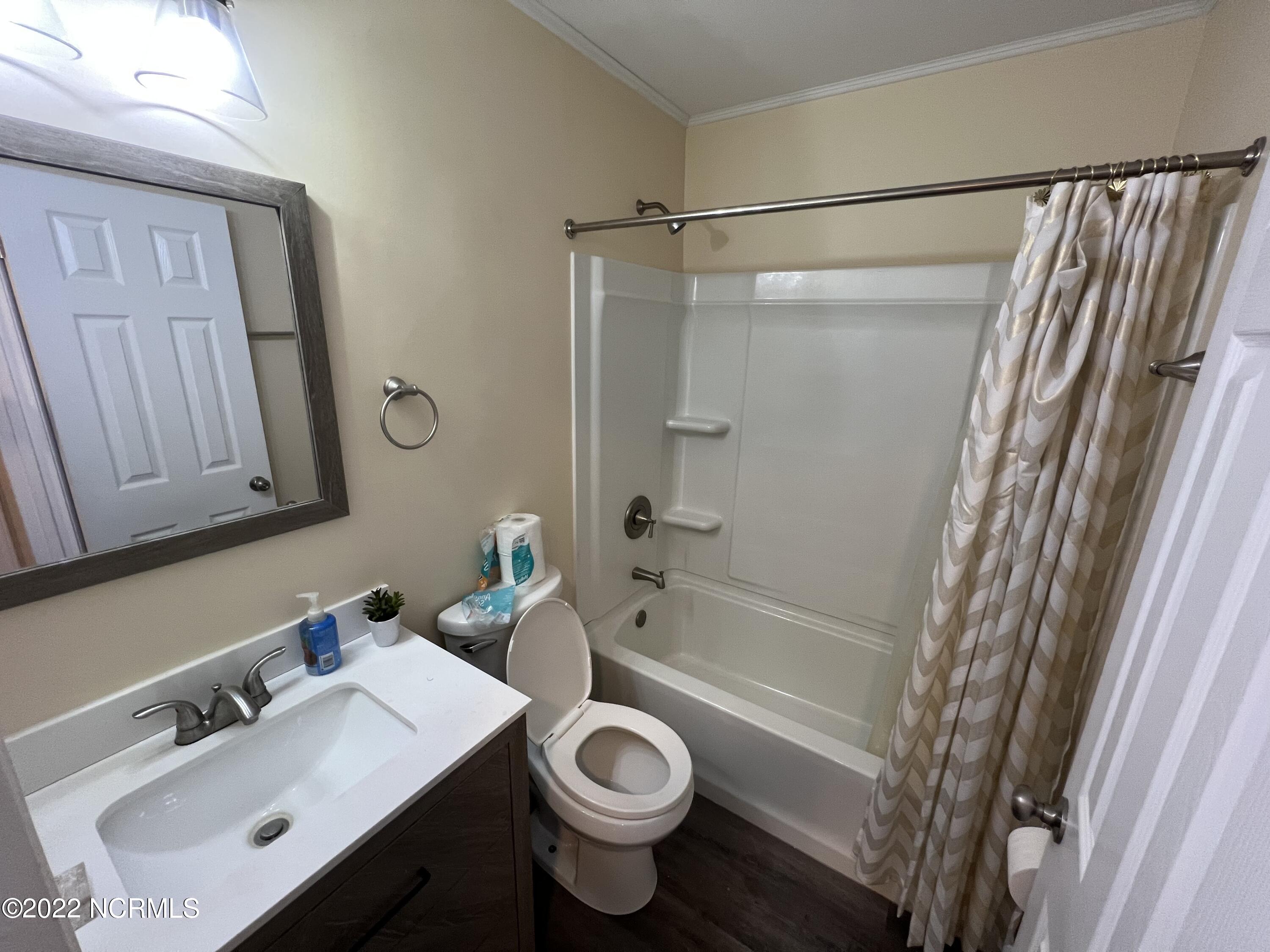165 Brown Boulevard Q,Havelock