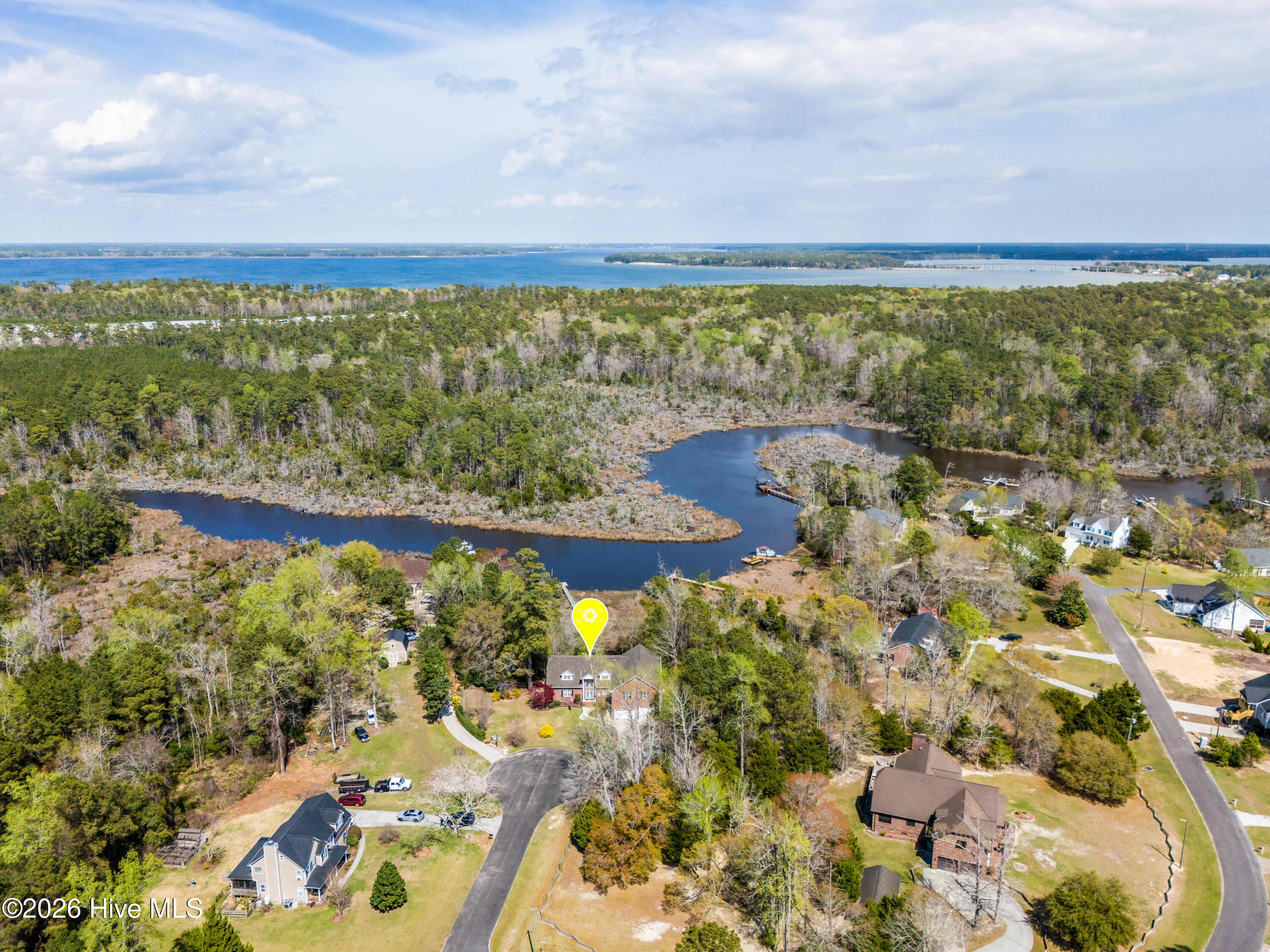 100563243 | Photo 61