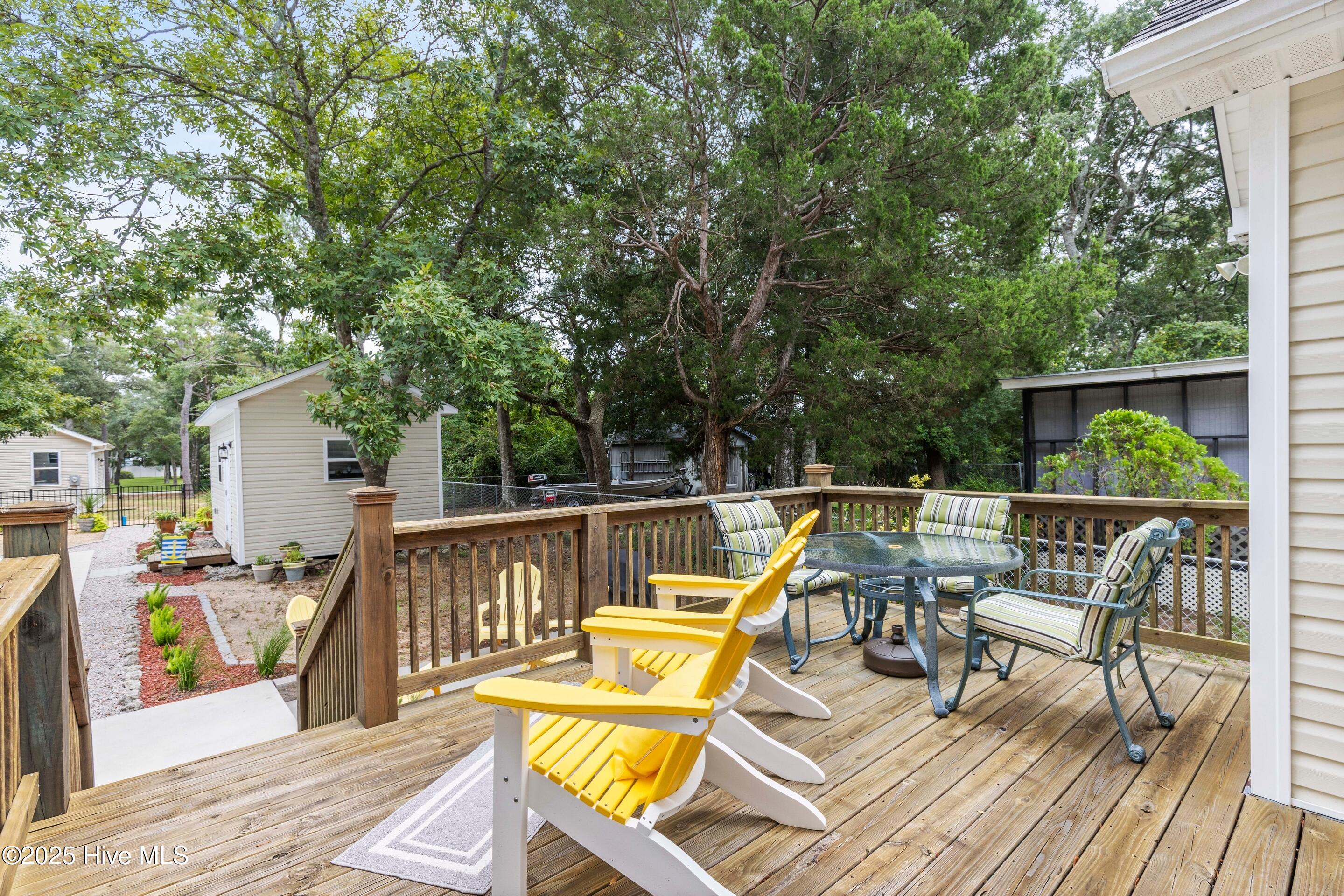 100553447 | Photo 37