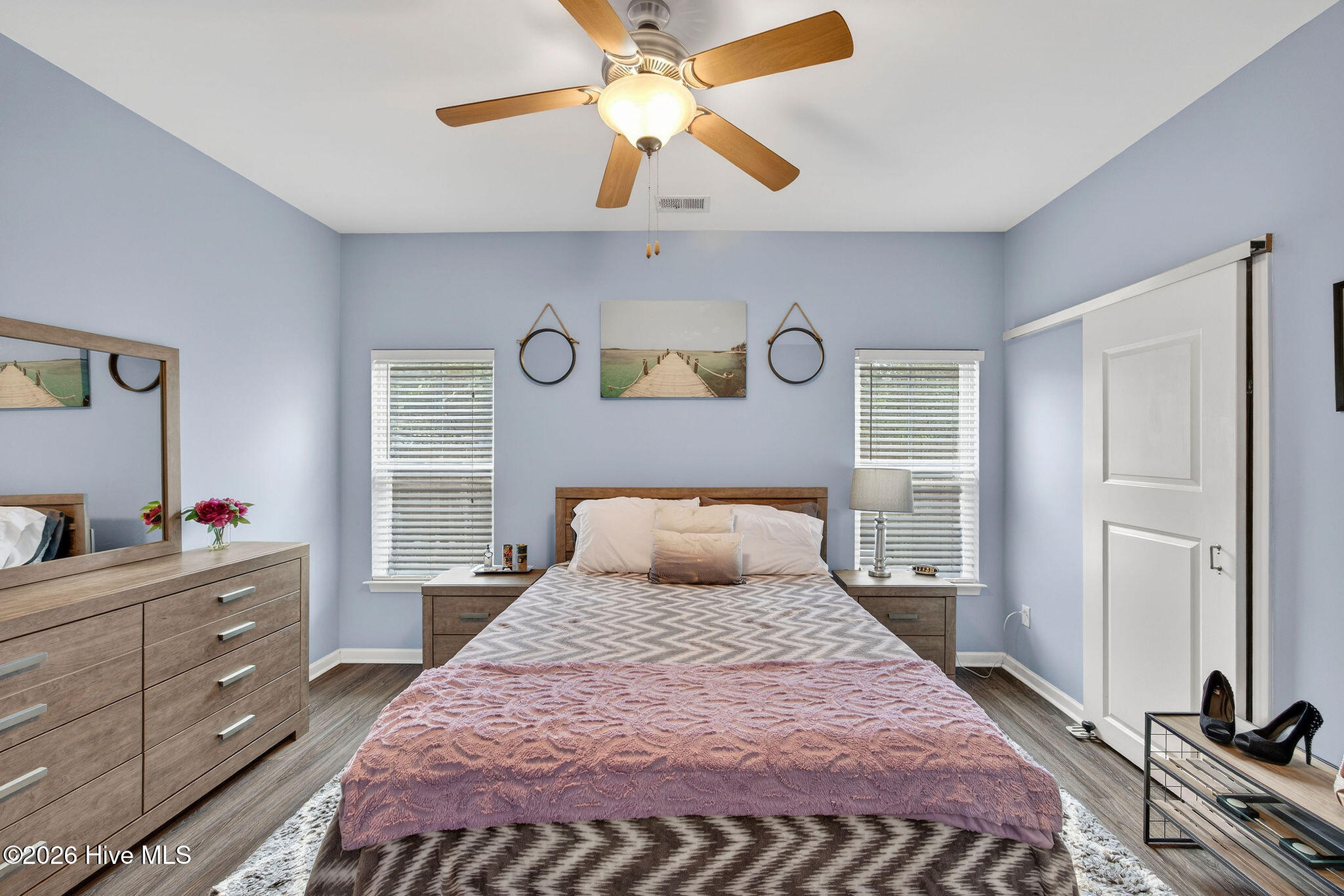 100557620 | Photo 13