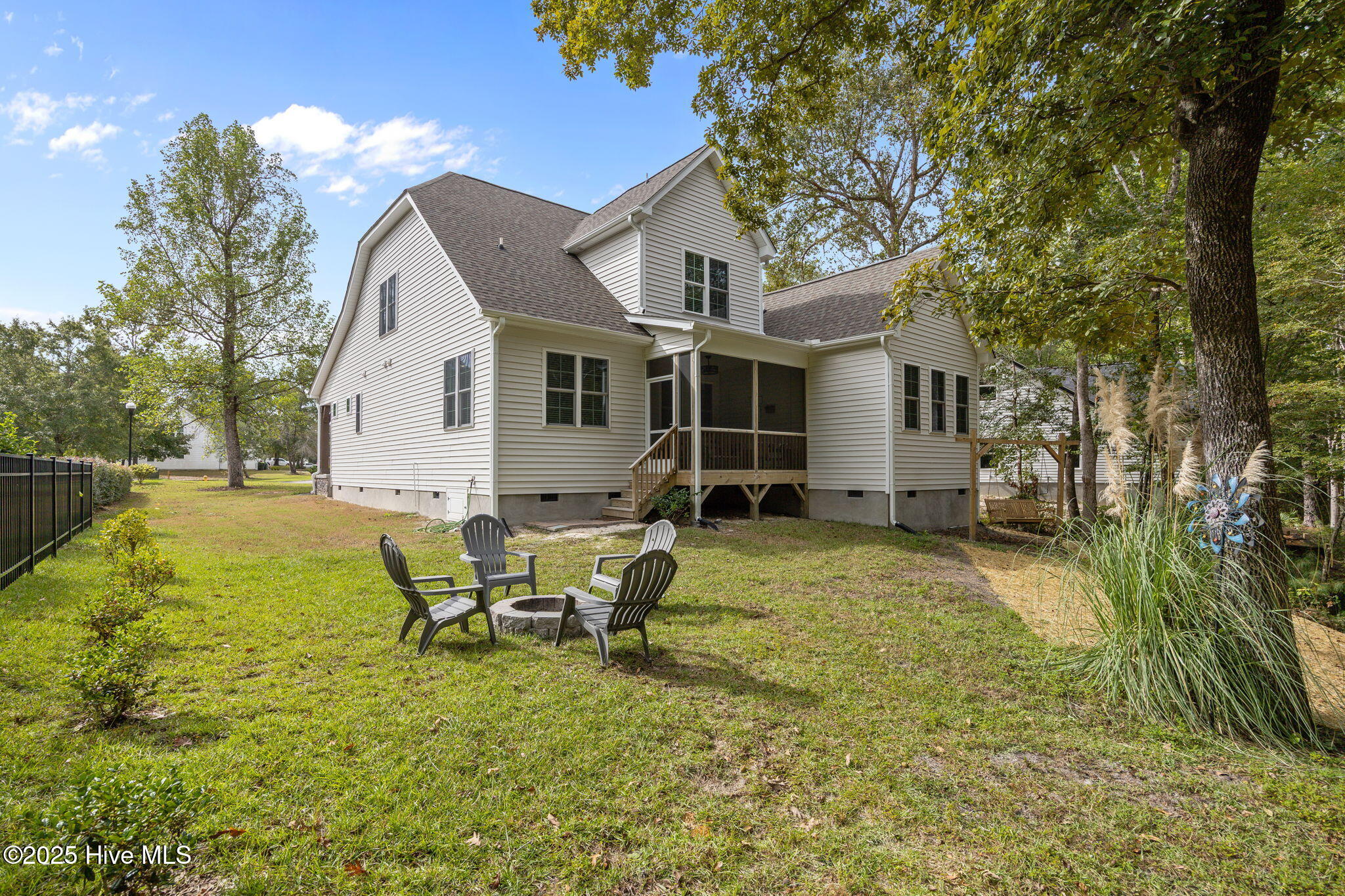 100535538 | Photo 36