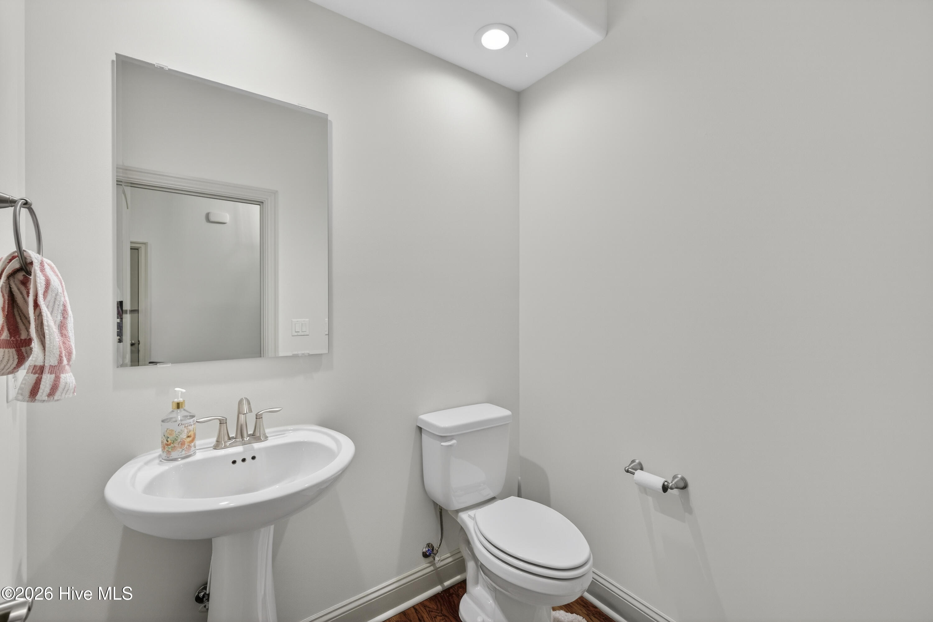 100551916 | Photo 26