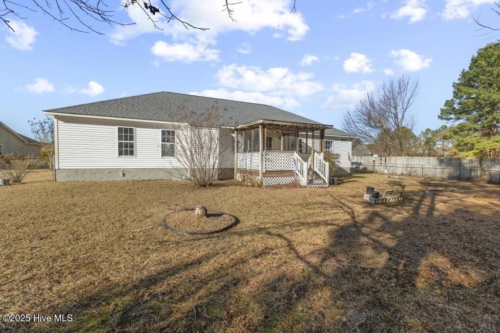 100546857 | Photo 44