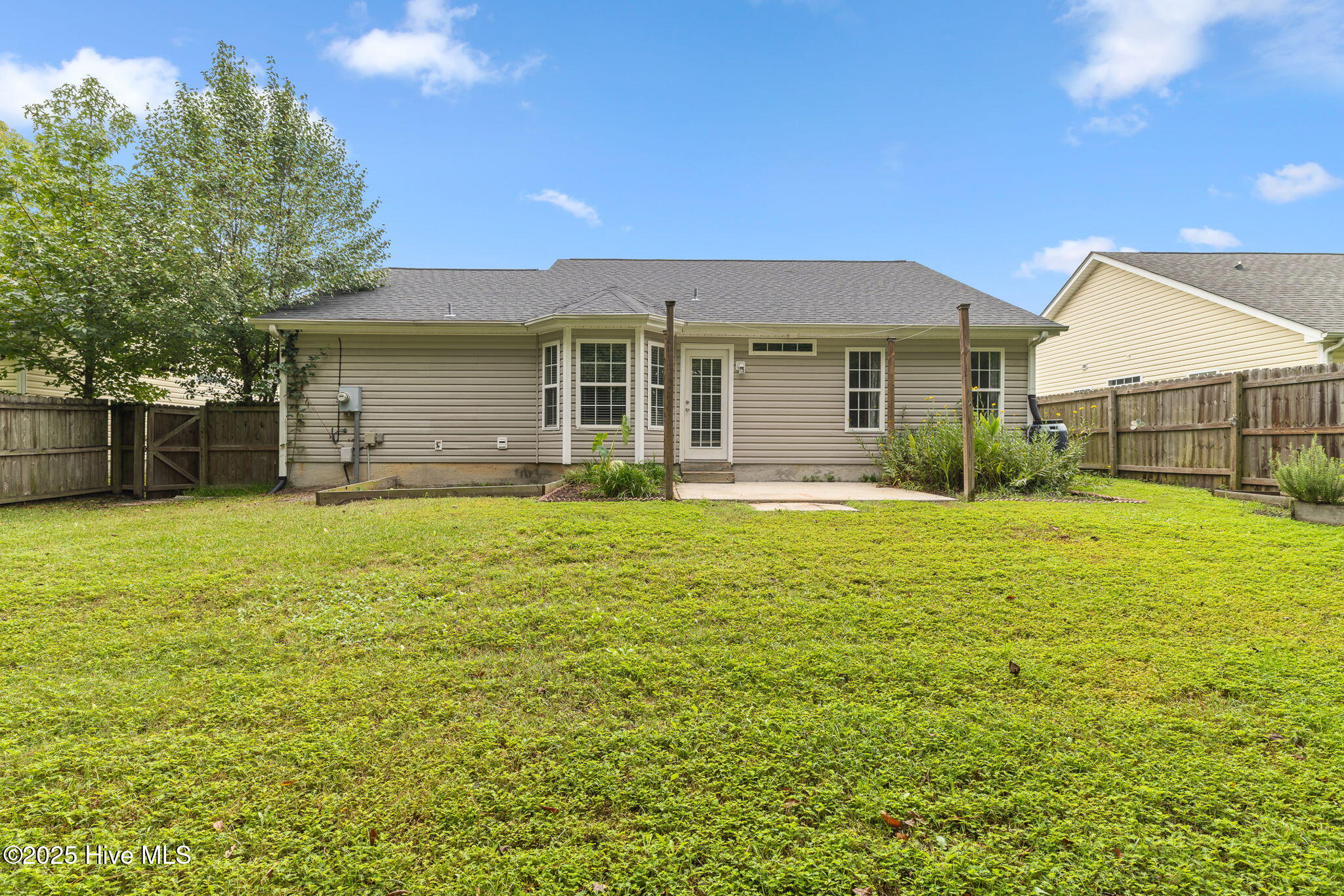 100531614 | Photo 26